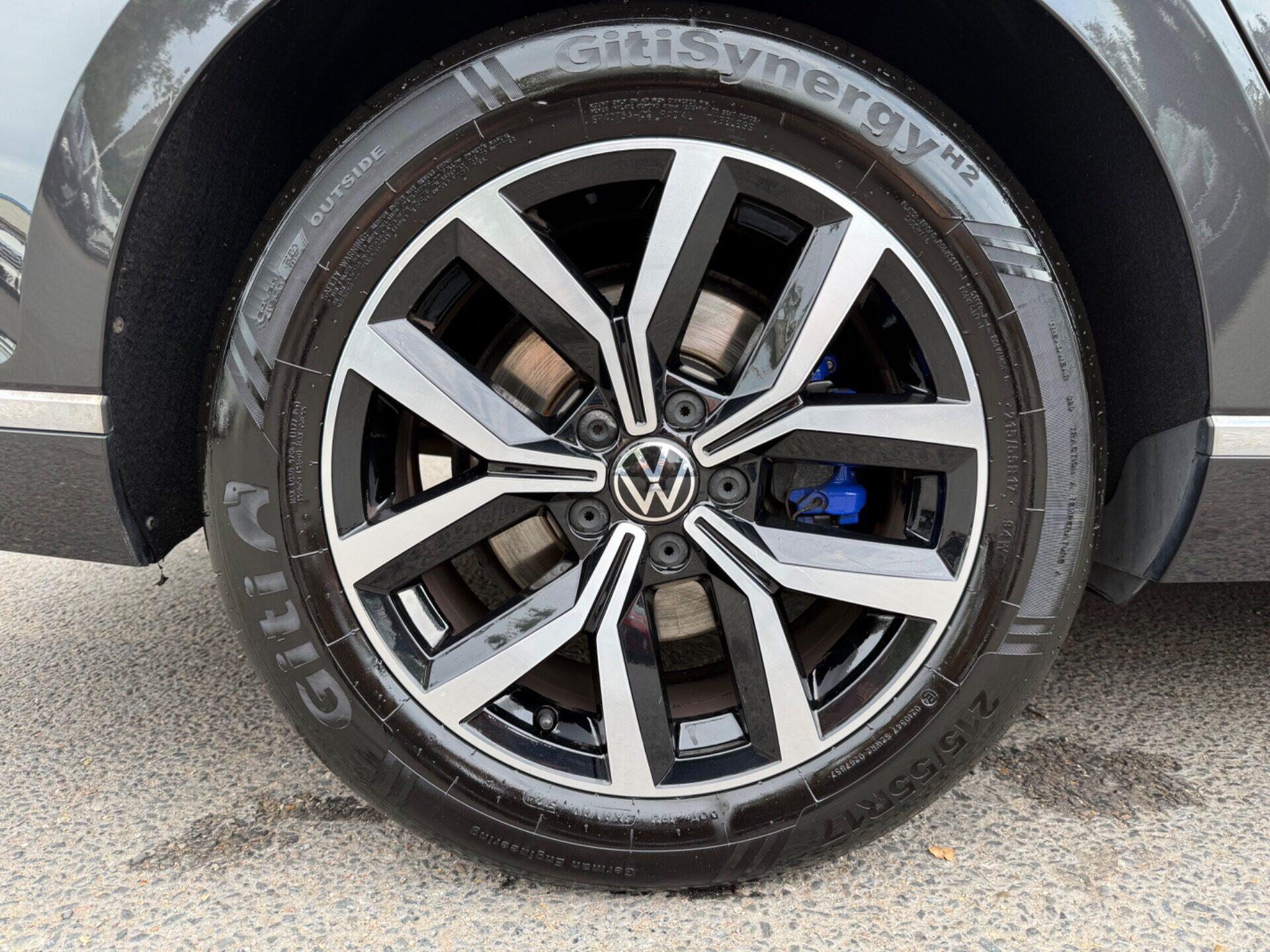 Volkswagen Passat view 66