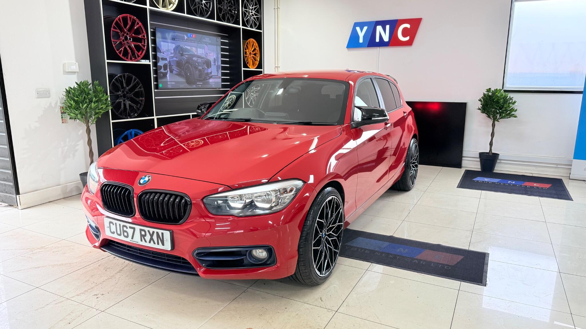 BMW 1 Series view 19