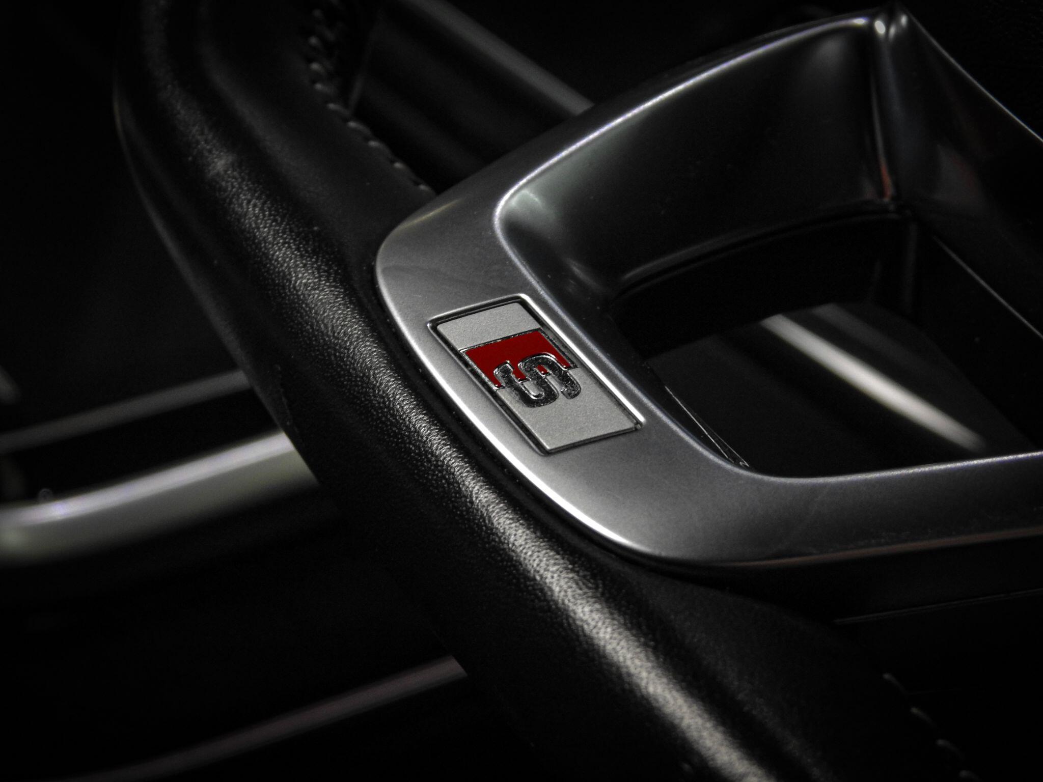 Audi SQ7 view 27