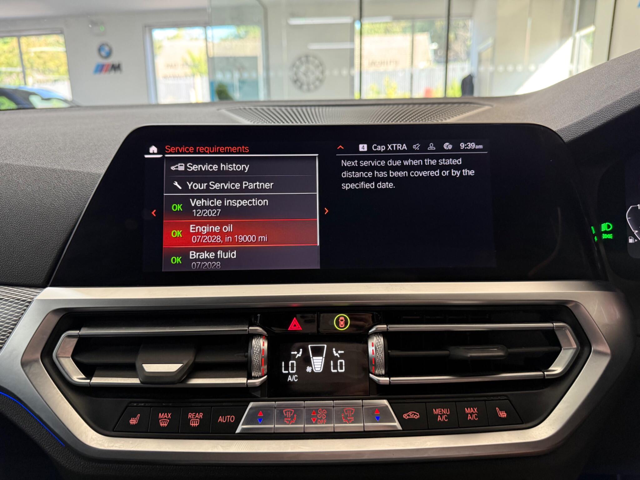 BMW 3 Series view 20