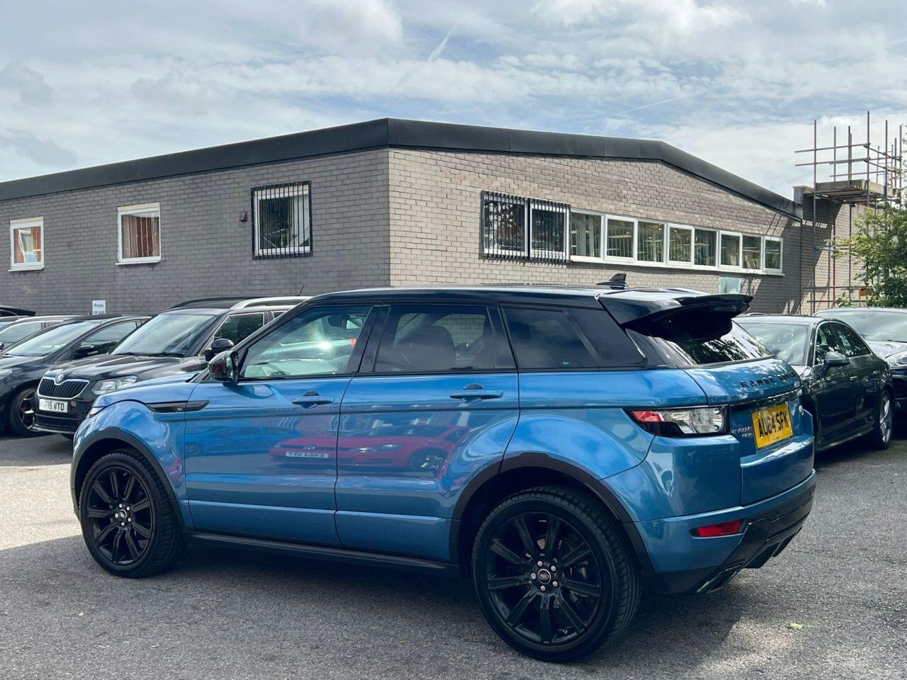 Land Rover Range Rover Evoque view 8