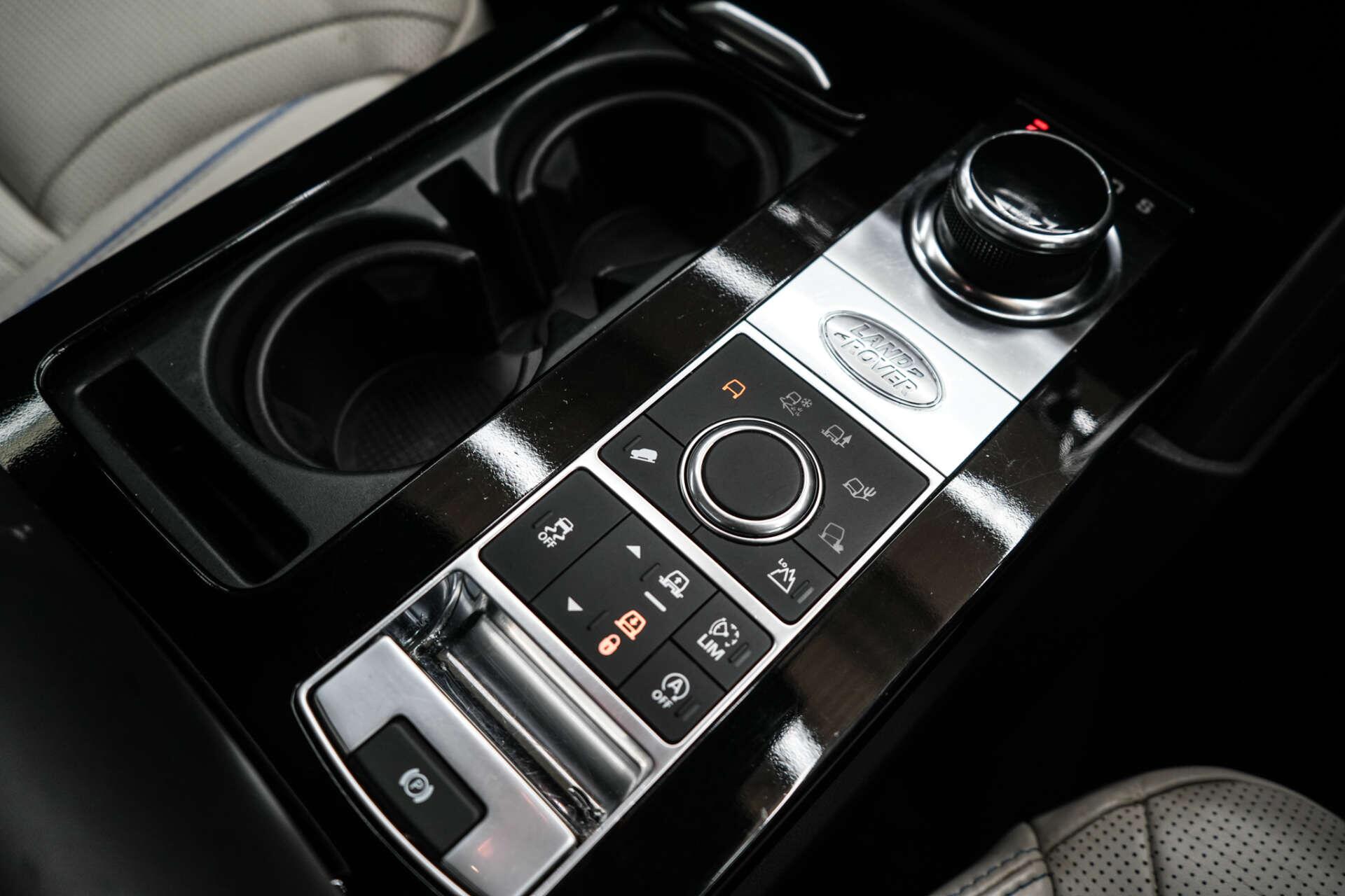 Land Rover Discovery 3 view 28