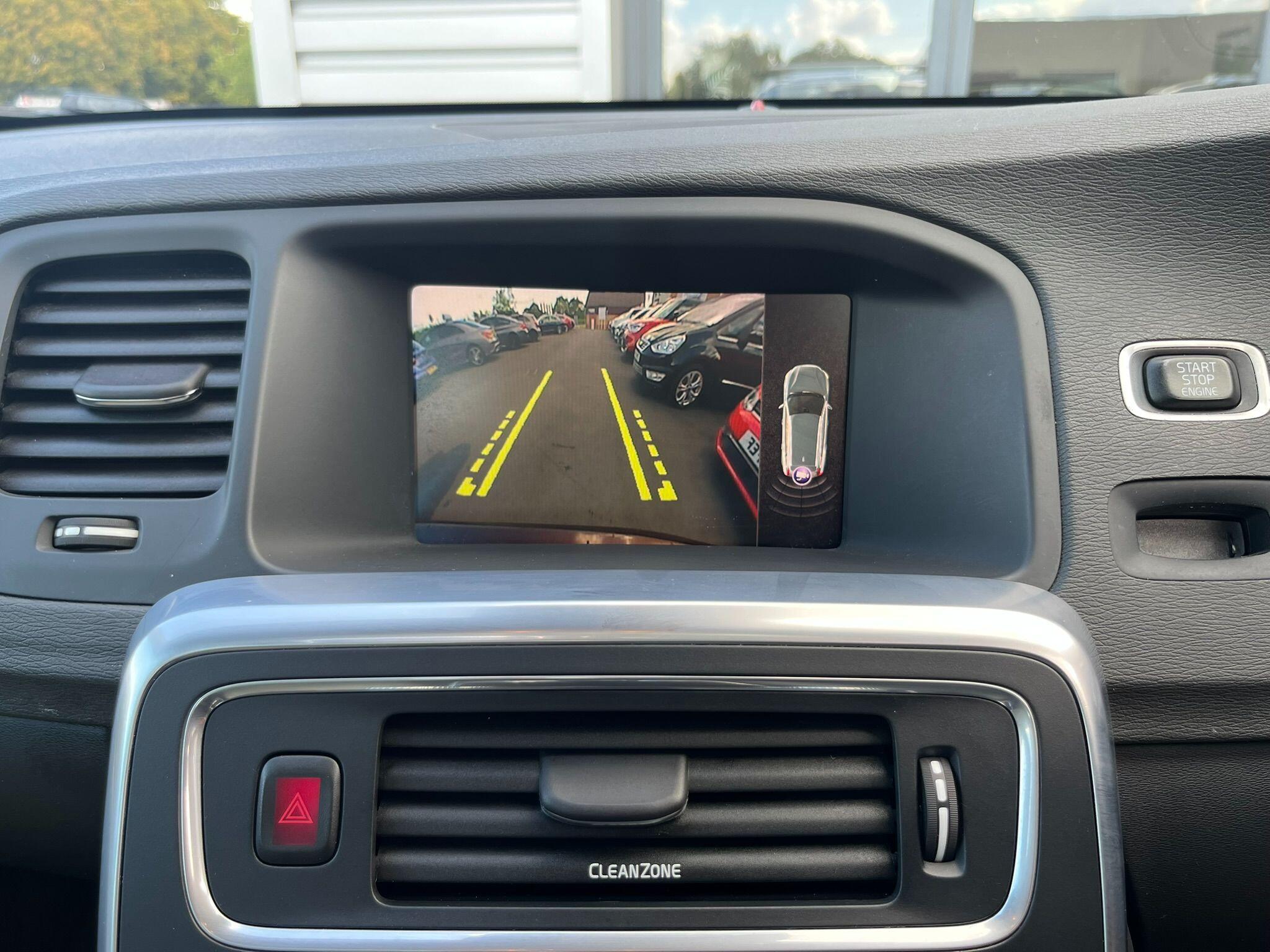 Volvo V60 view 21