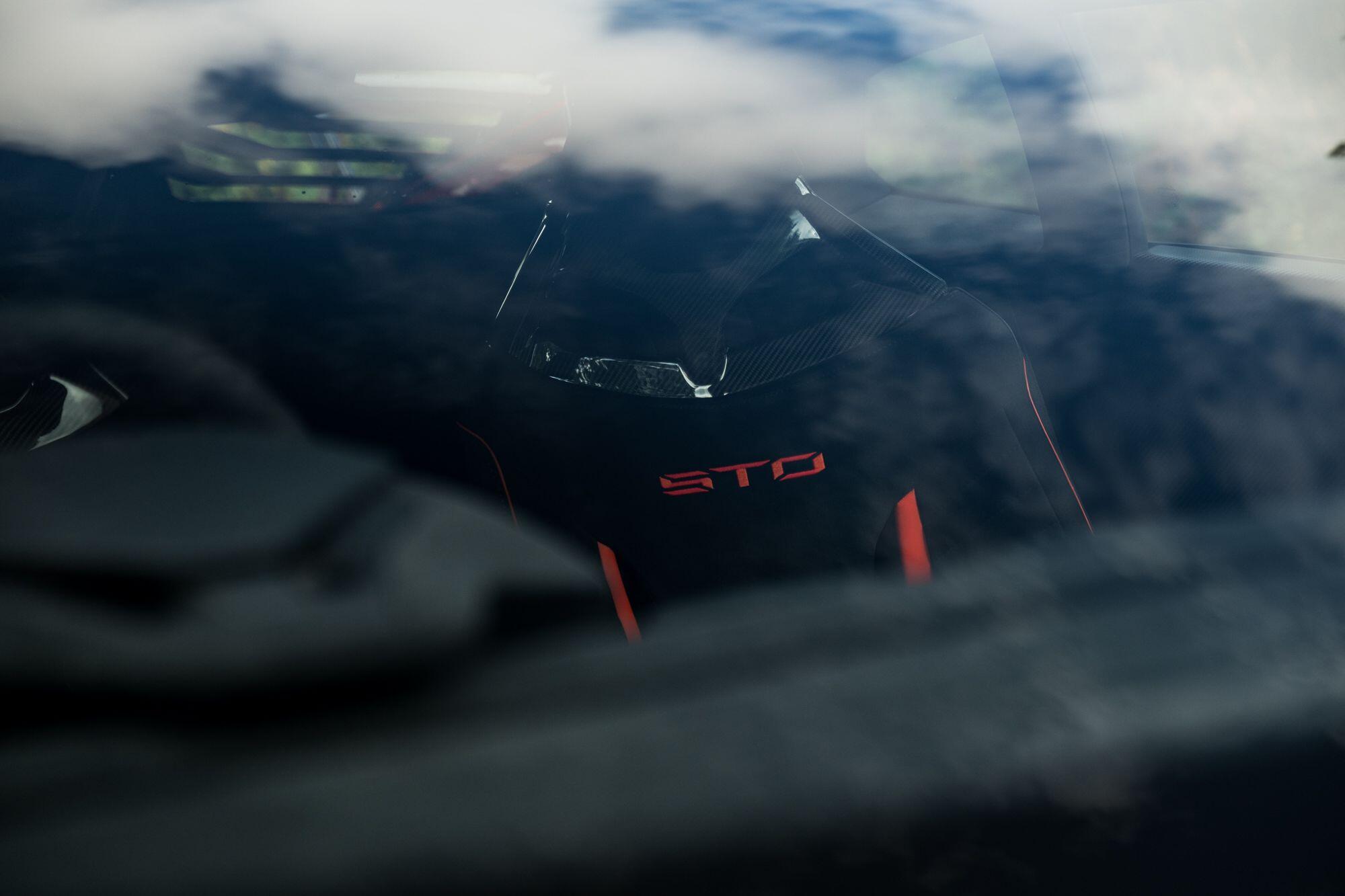 Lamborghini Huracan view 49