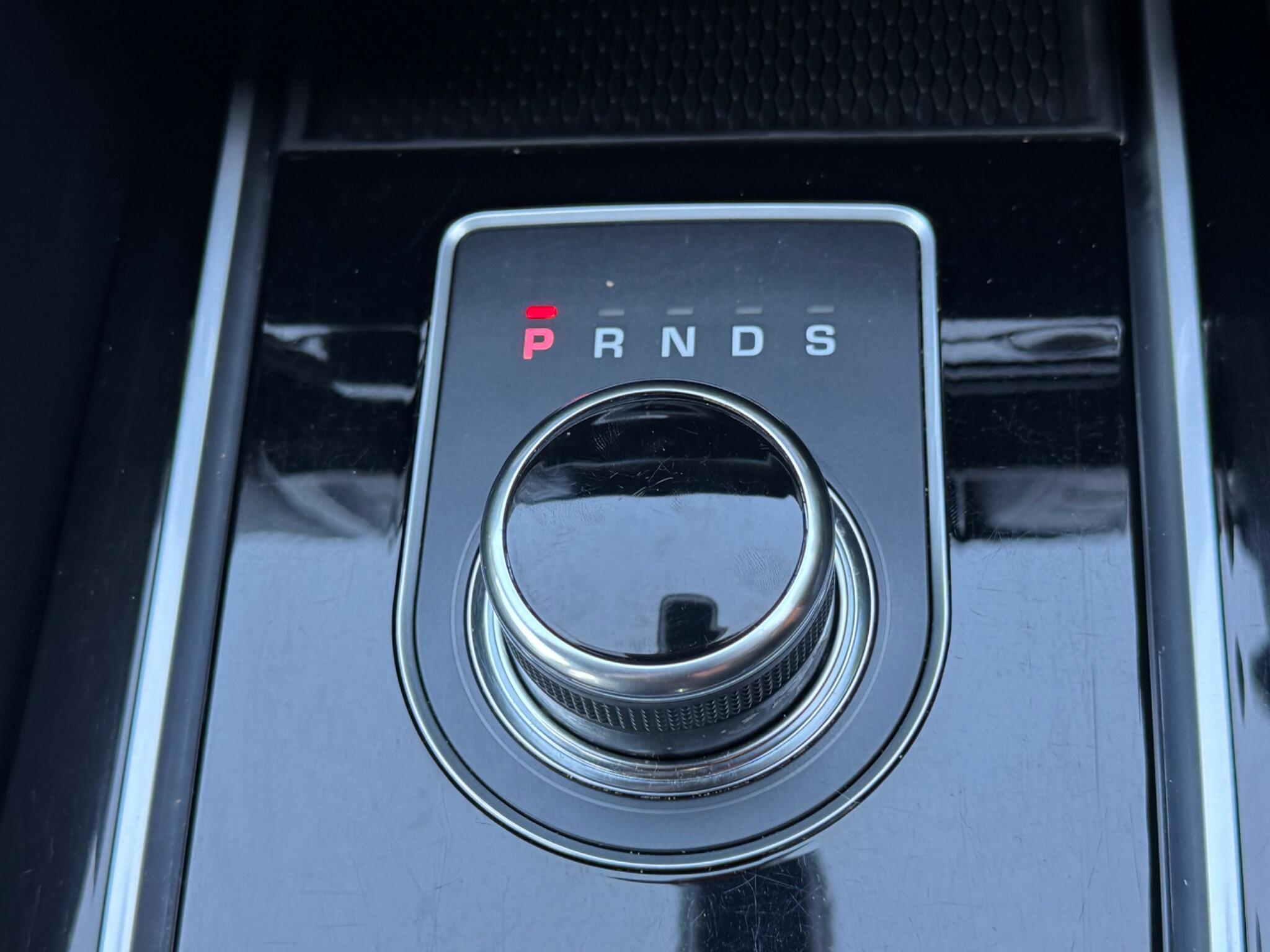 Jaguar F-Pace view 24