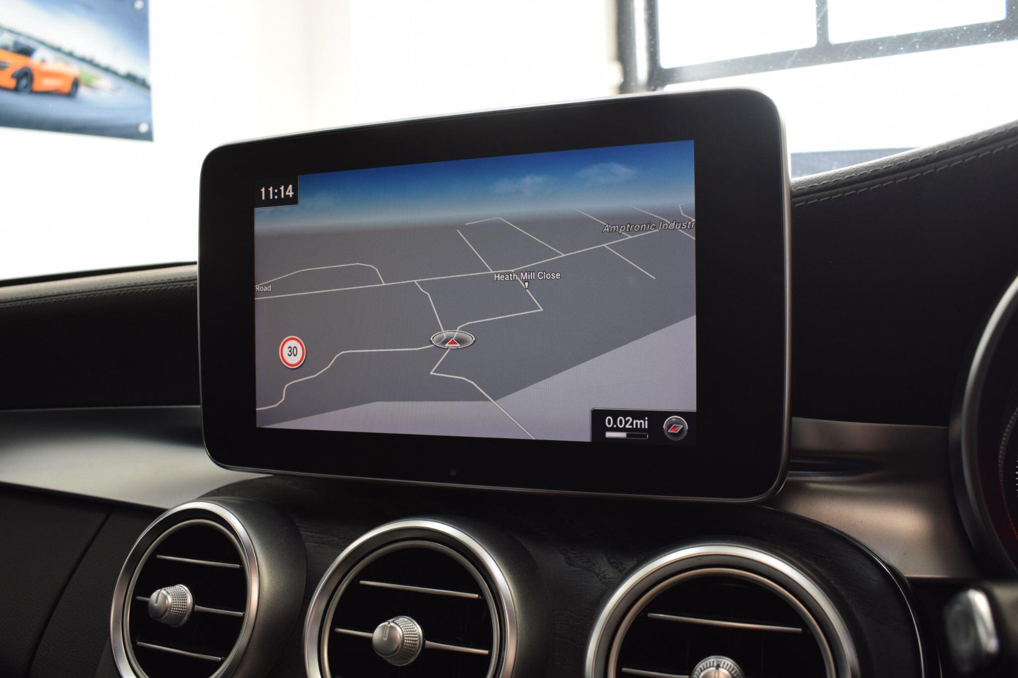 Mercedes-Benz C-Class view 15