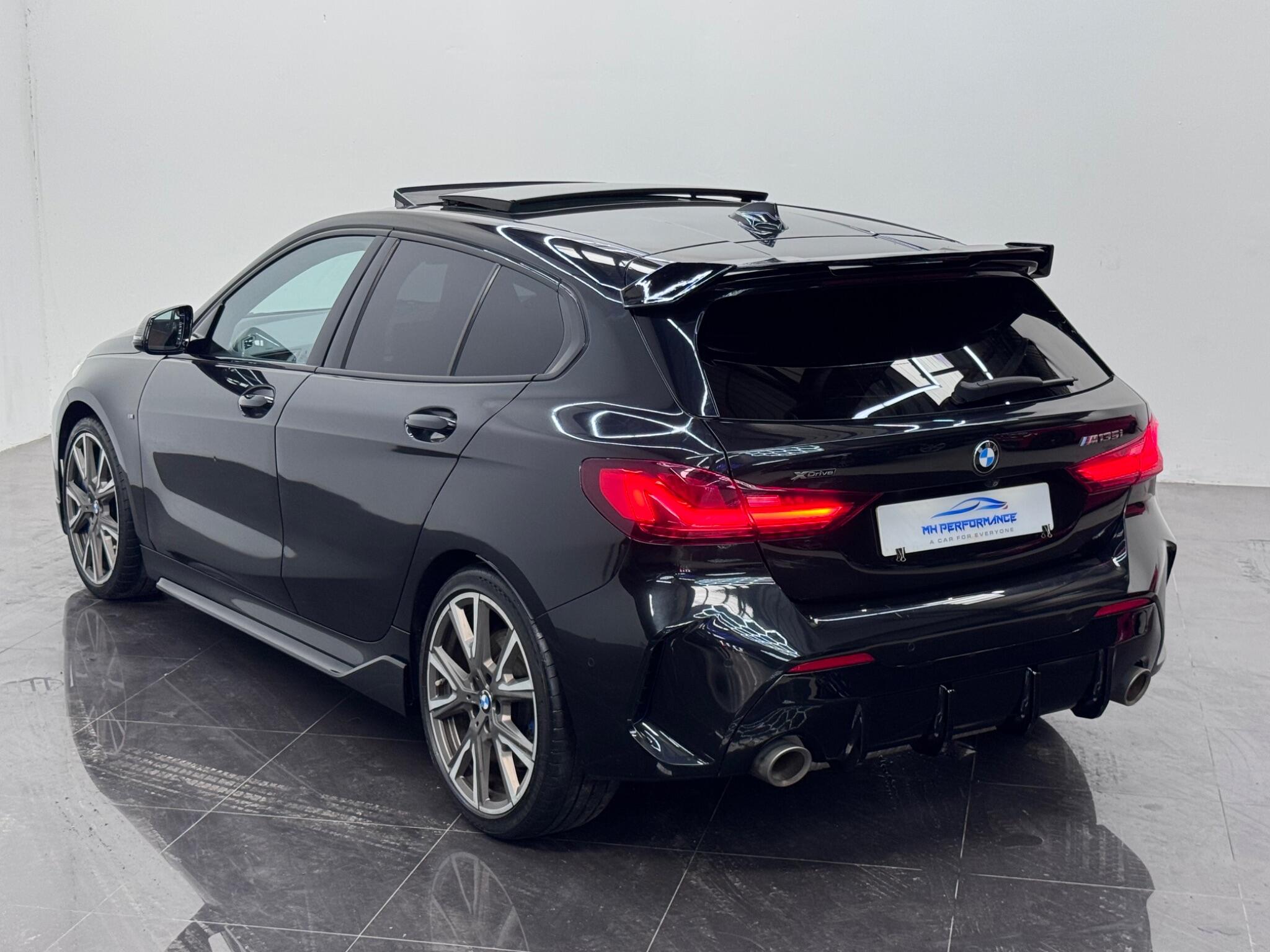 BMW 1 Series view 58