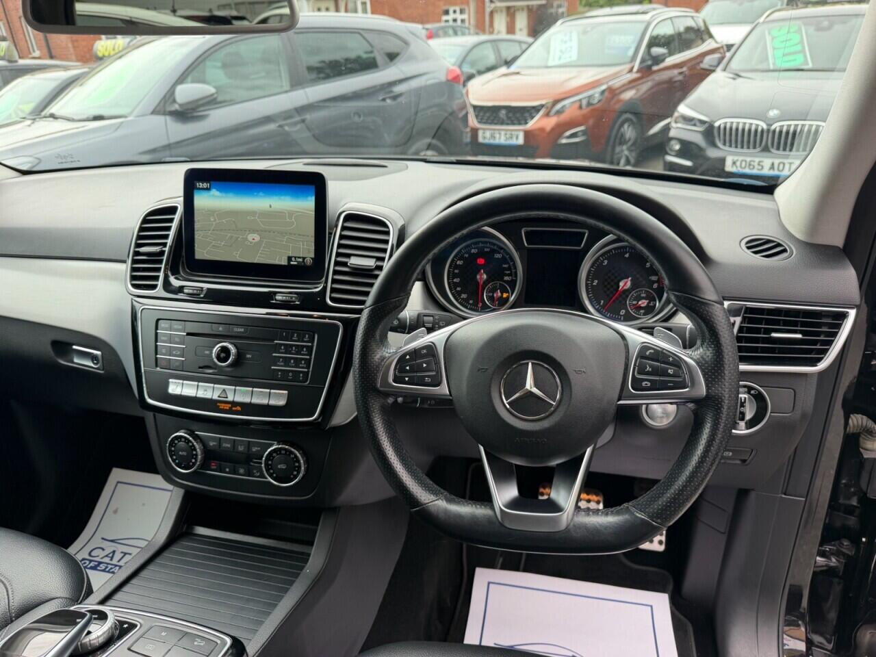 Mercedes-Benz Gle view 4