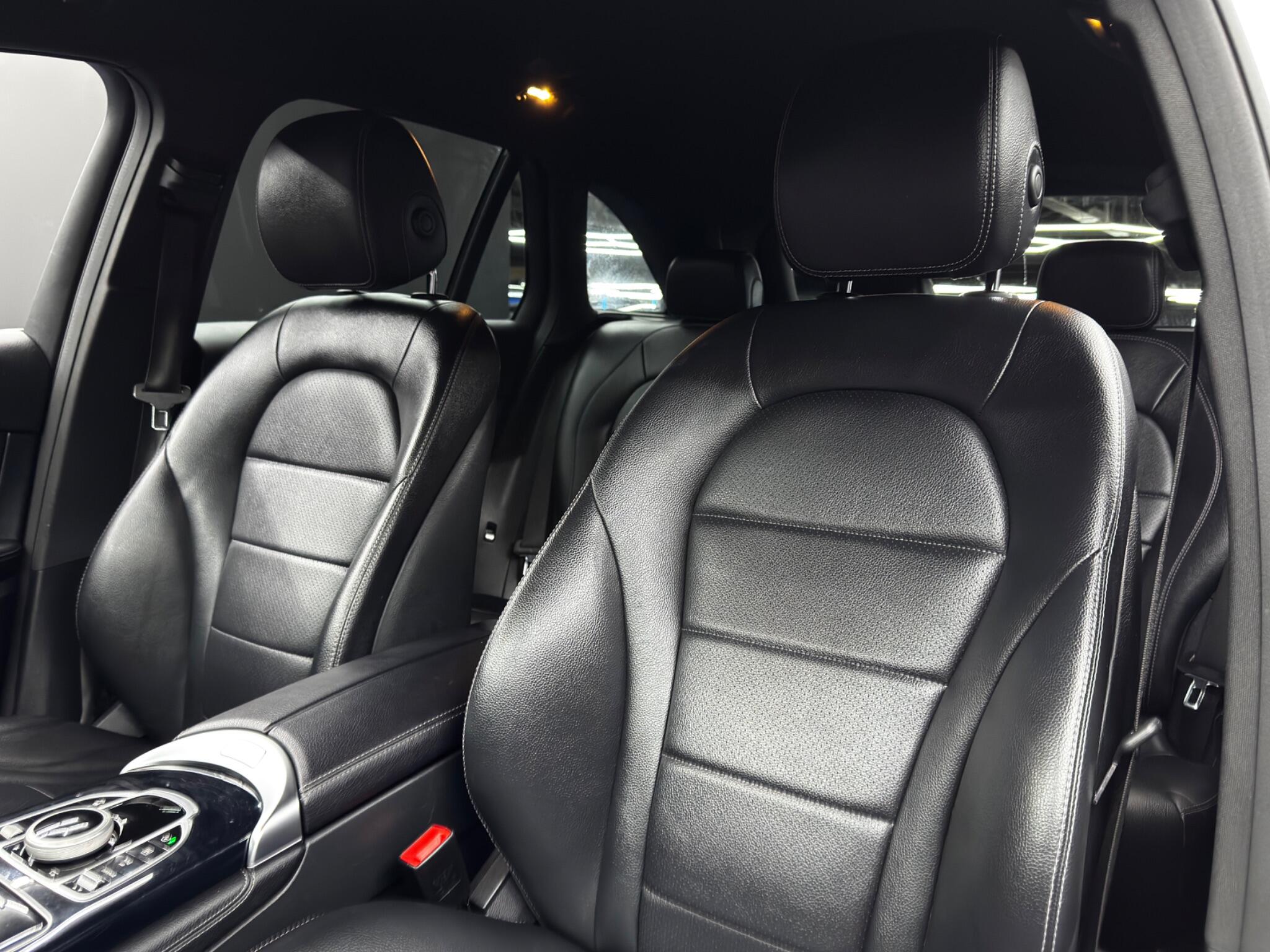 Mercedes-Benz GLC view 14