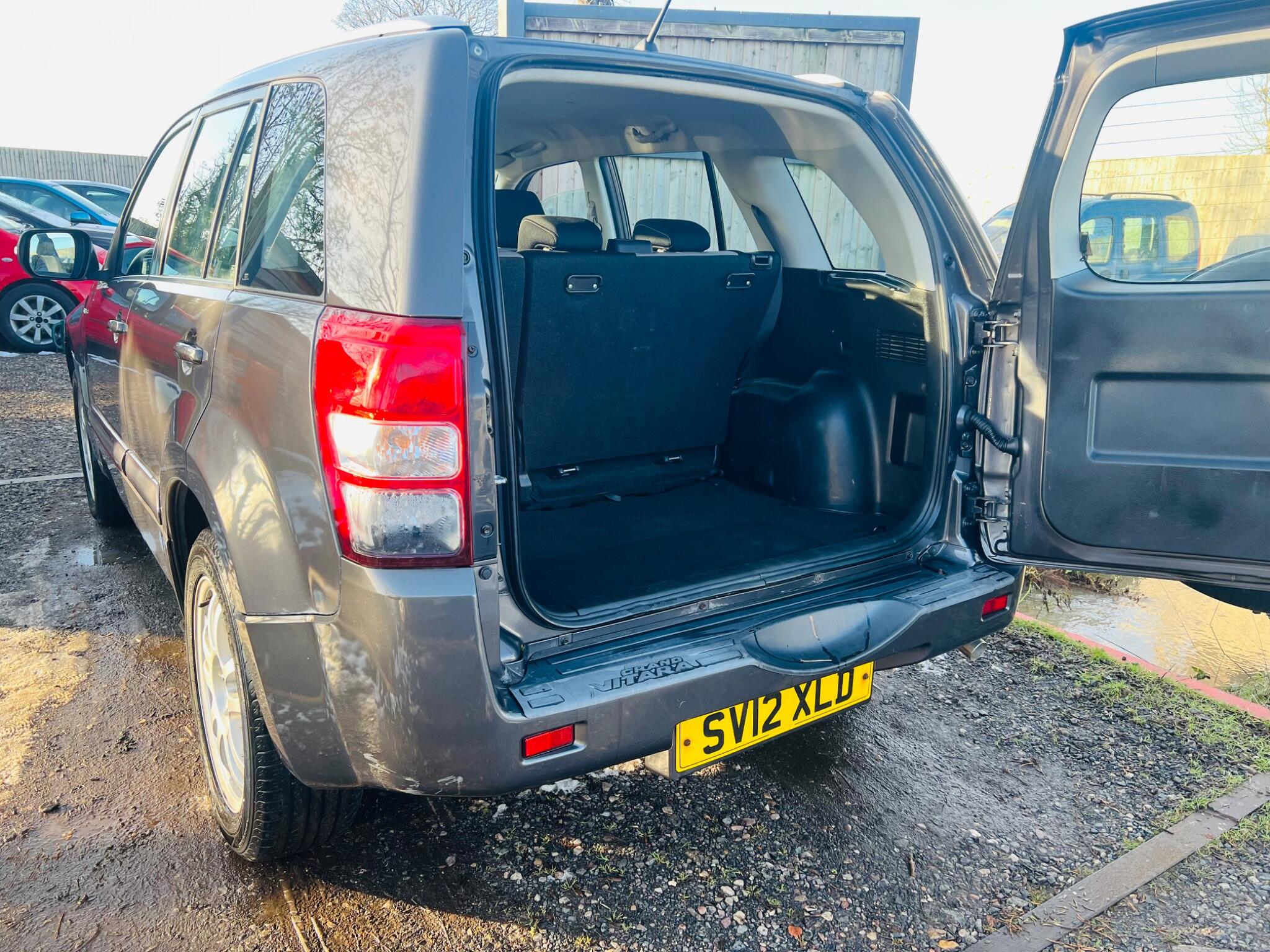 2012 Suzuki Grand Vitara 1.9 DDiS SZ-T 4WD Euro 5 5dr • 72,057 miles image 18