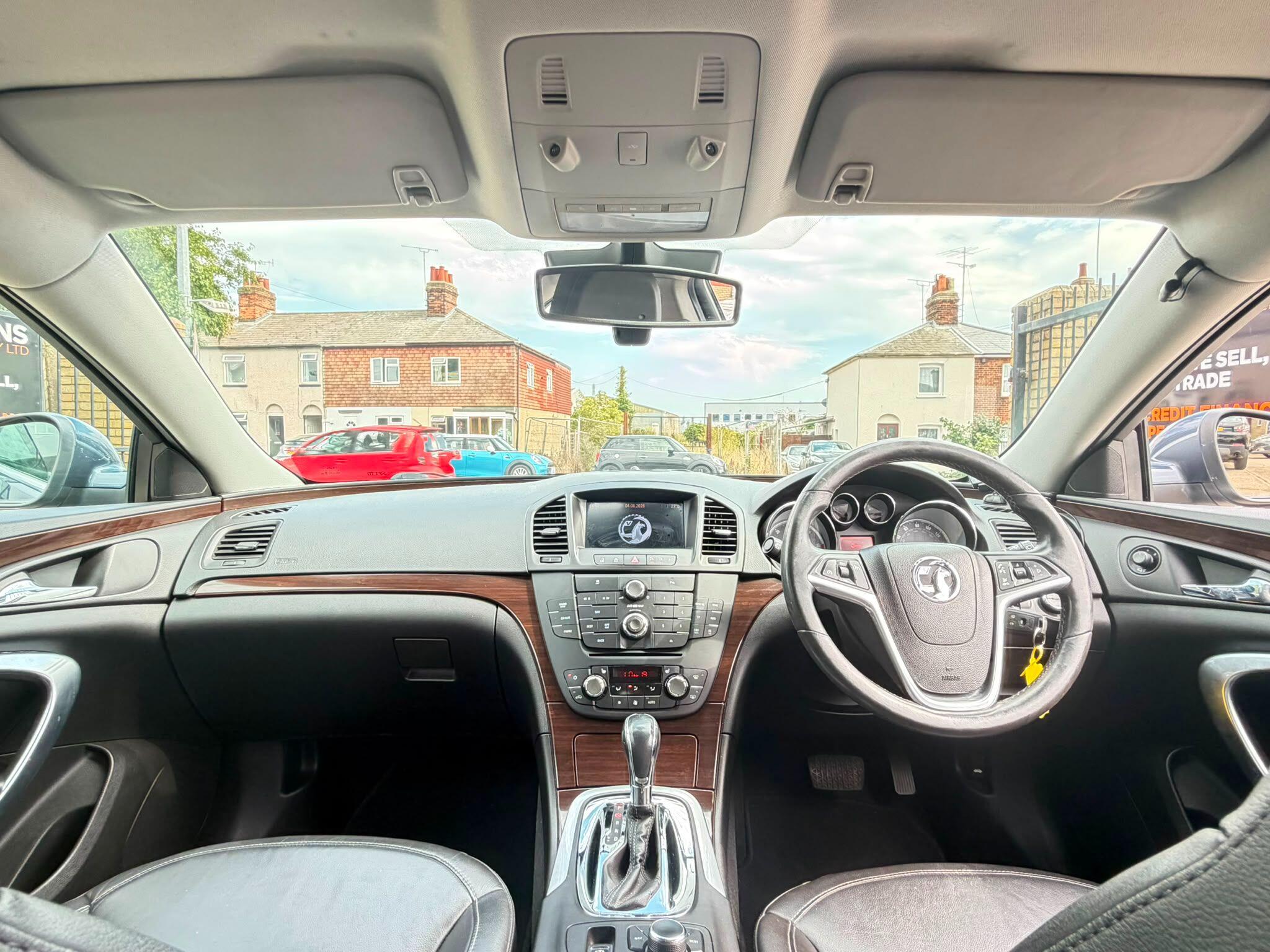Vauxhall Insignia view 20