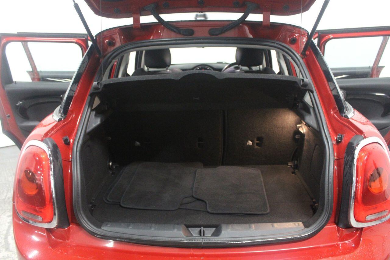 Mini Hatch view 22