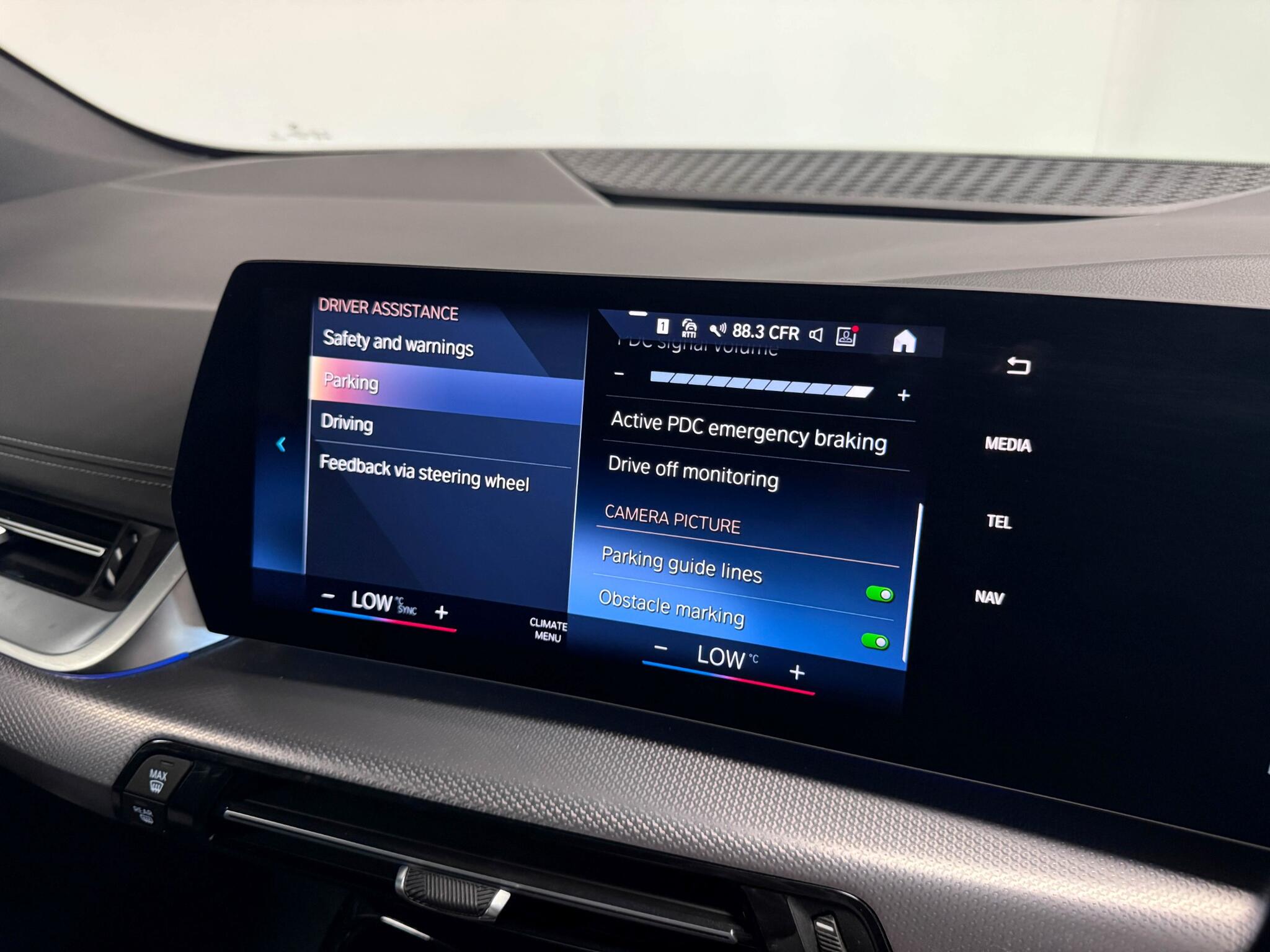 BMW 2 Series view 60