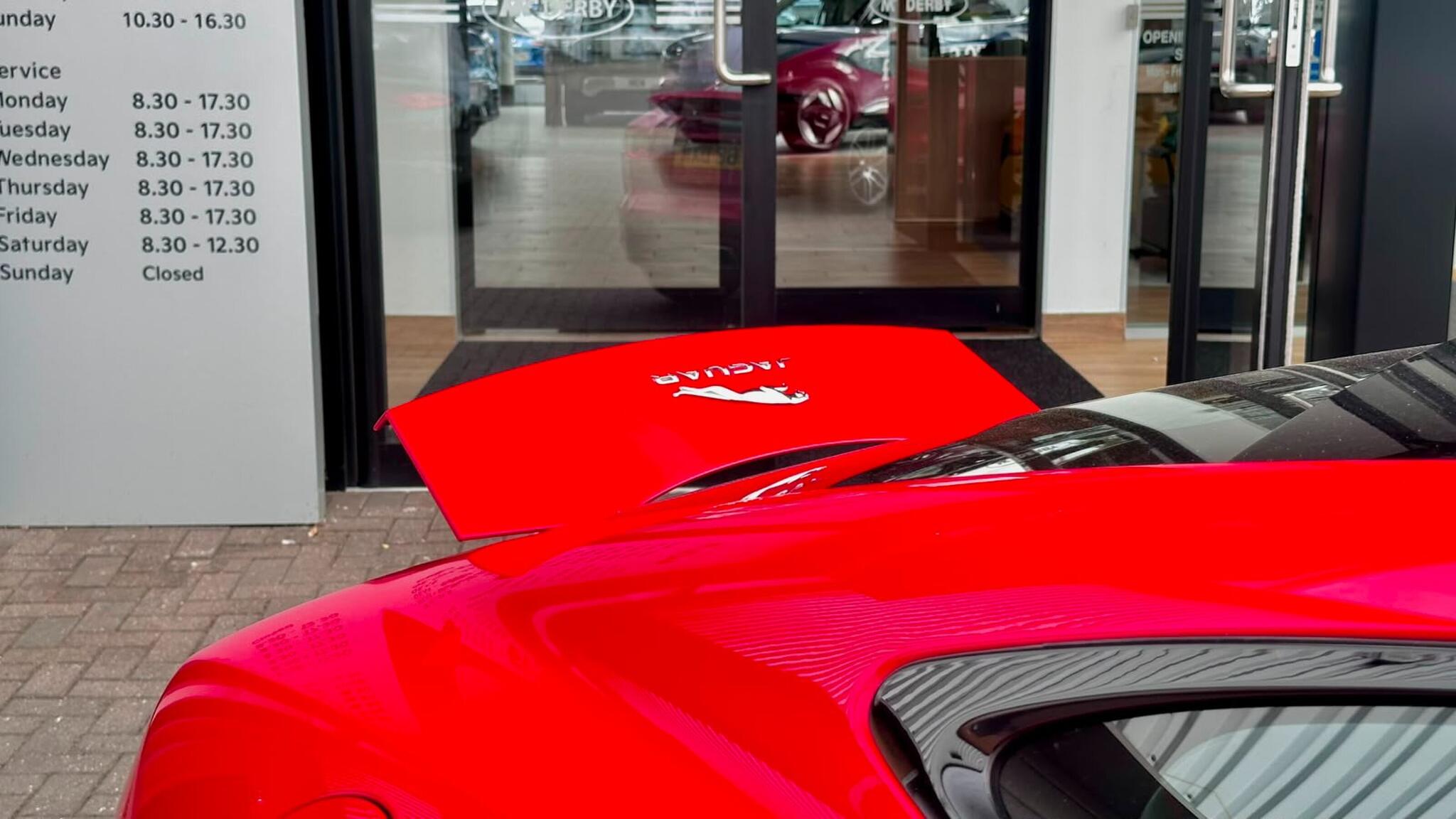 Jaguar F-Type view 10