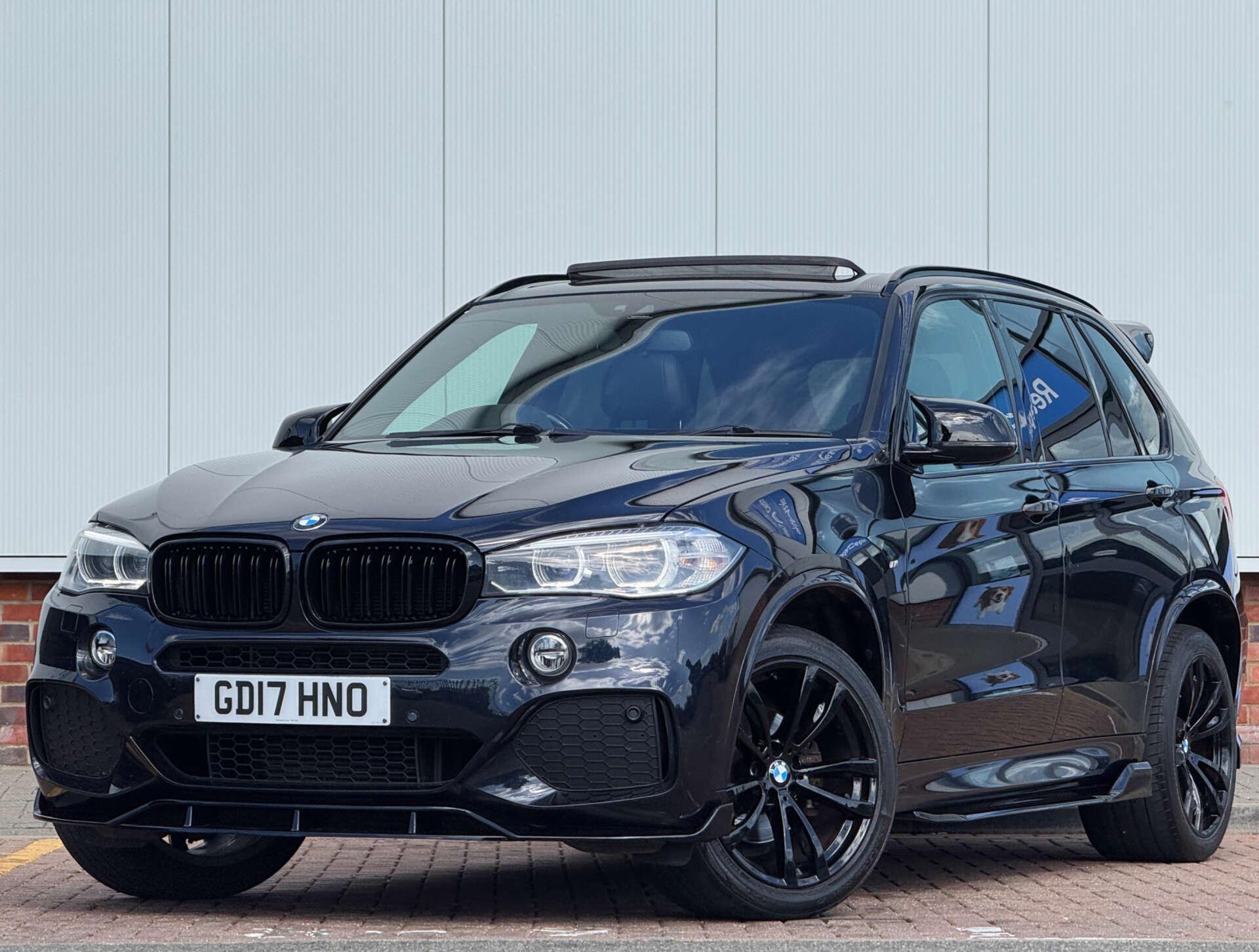 BMW X5 view 3