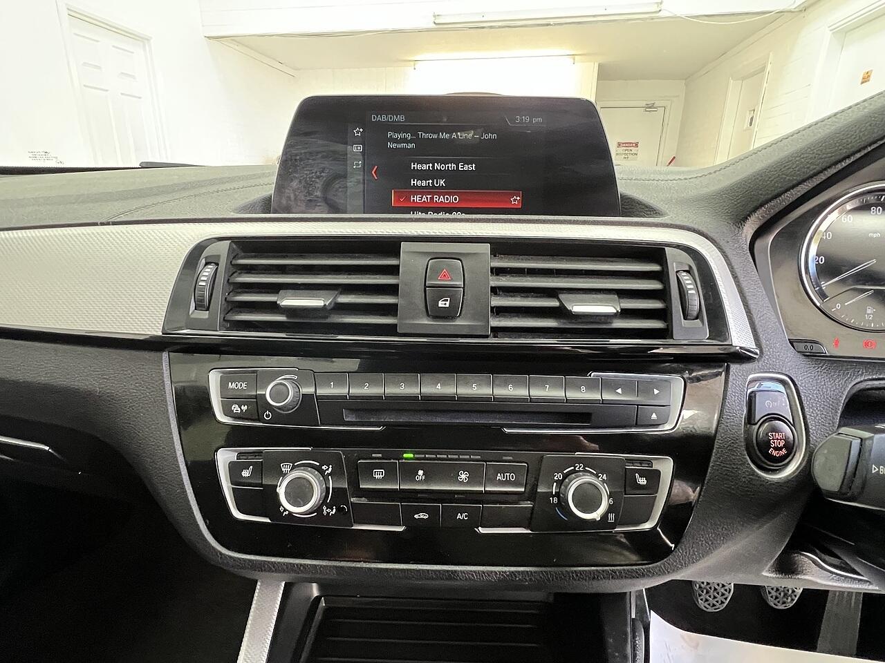 BMW 1 Series view 13