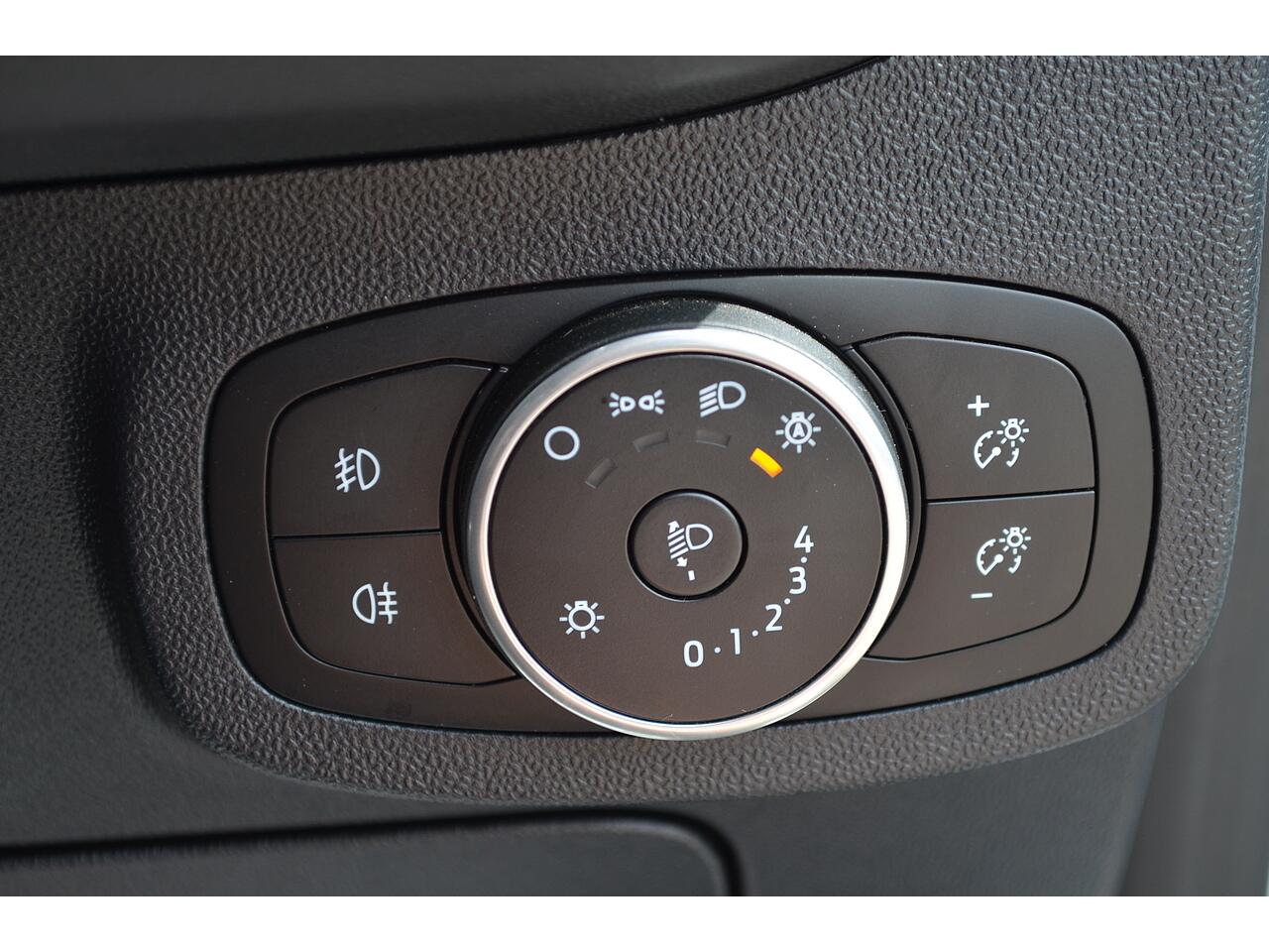 Ford Fiesta view 32