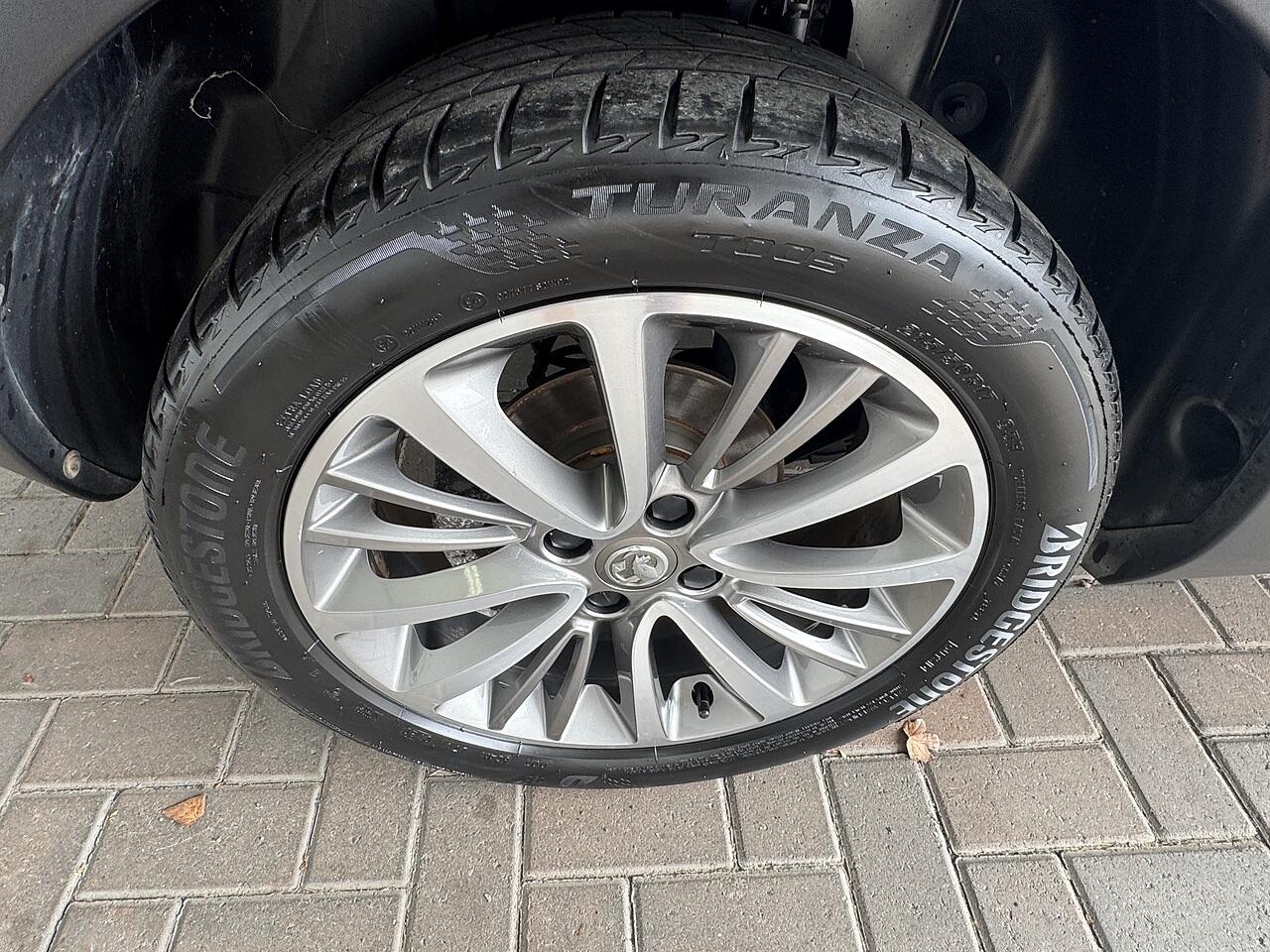 Vauxhall Crossland X view 25