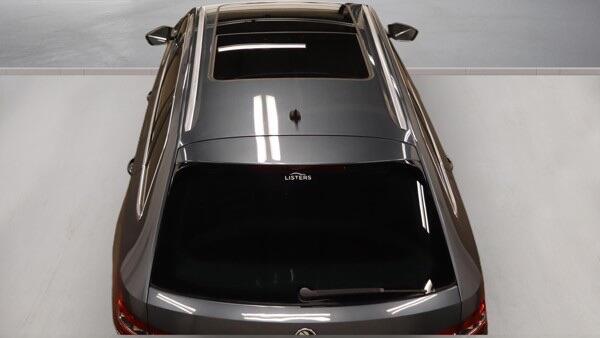 Skoda Superb view 13