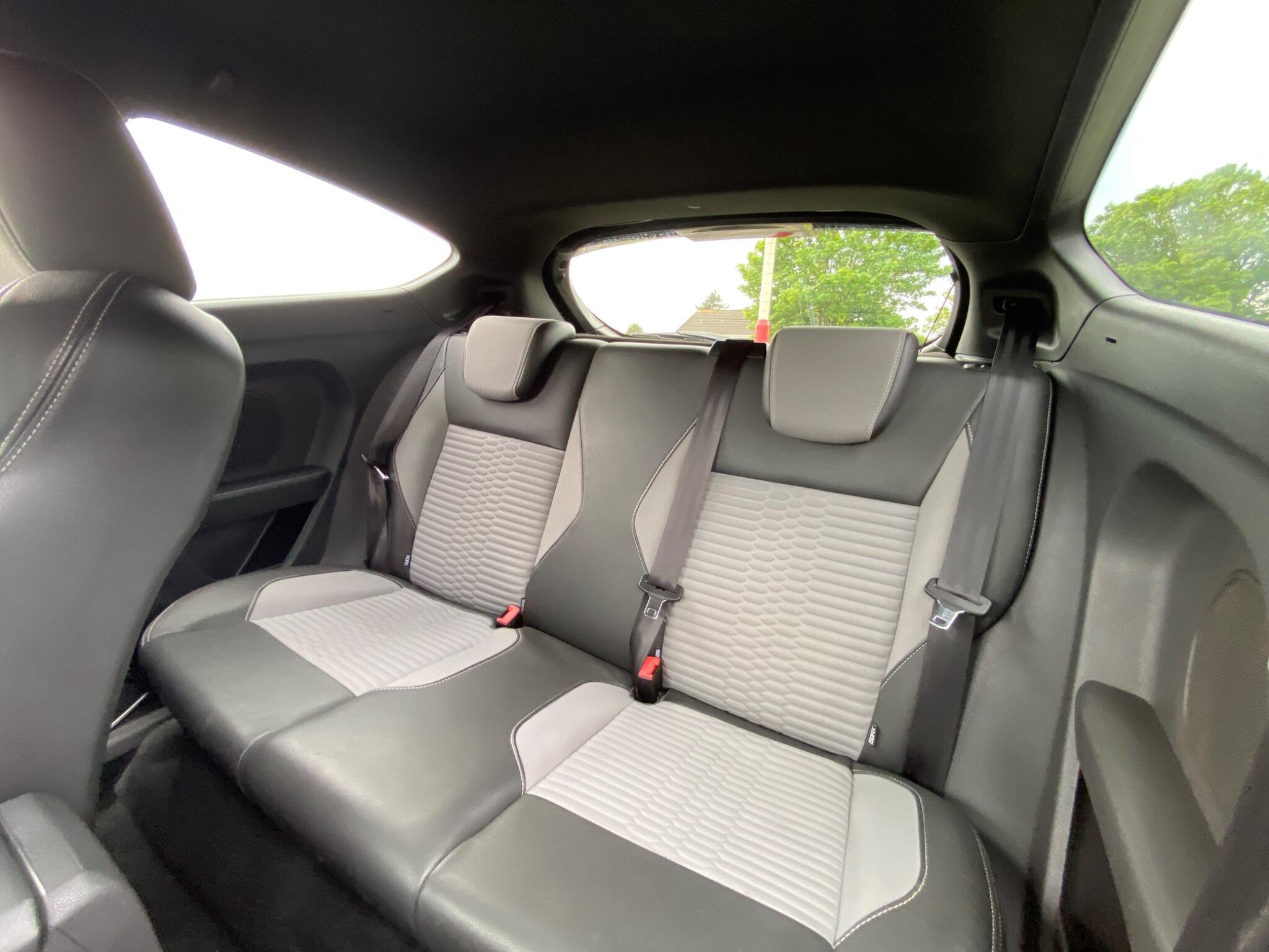 Ford Fiesta 1.6T EcoBoost ST-2 Euro 6 3dr