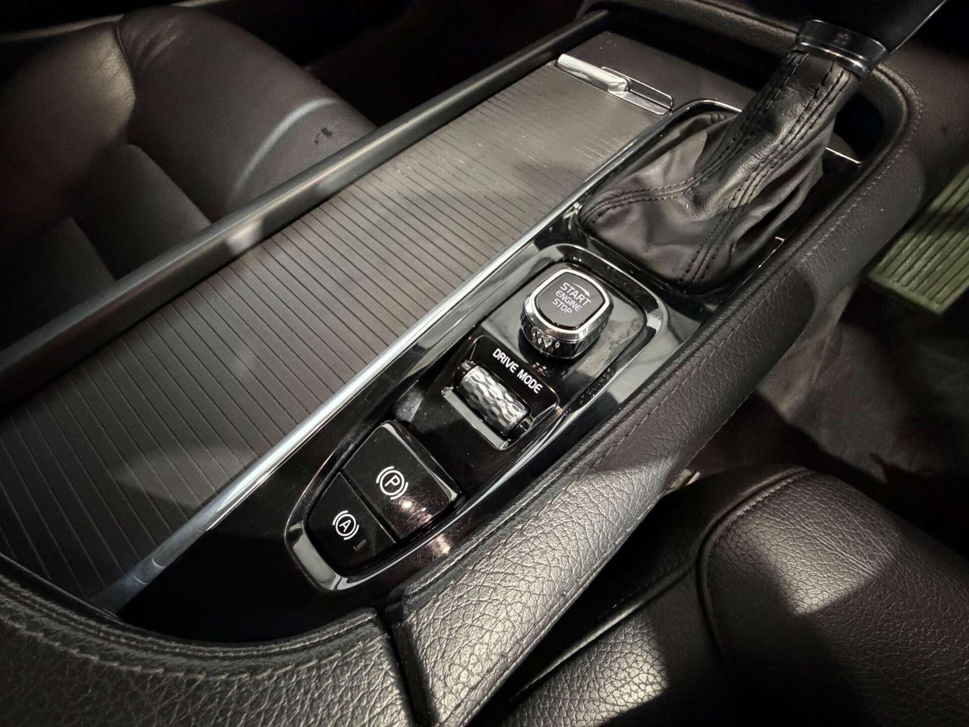 Volvo V90 view 32