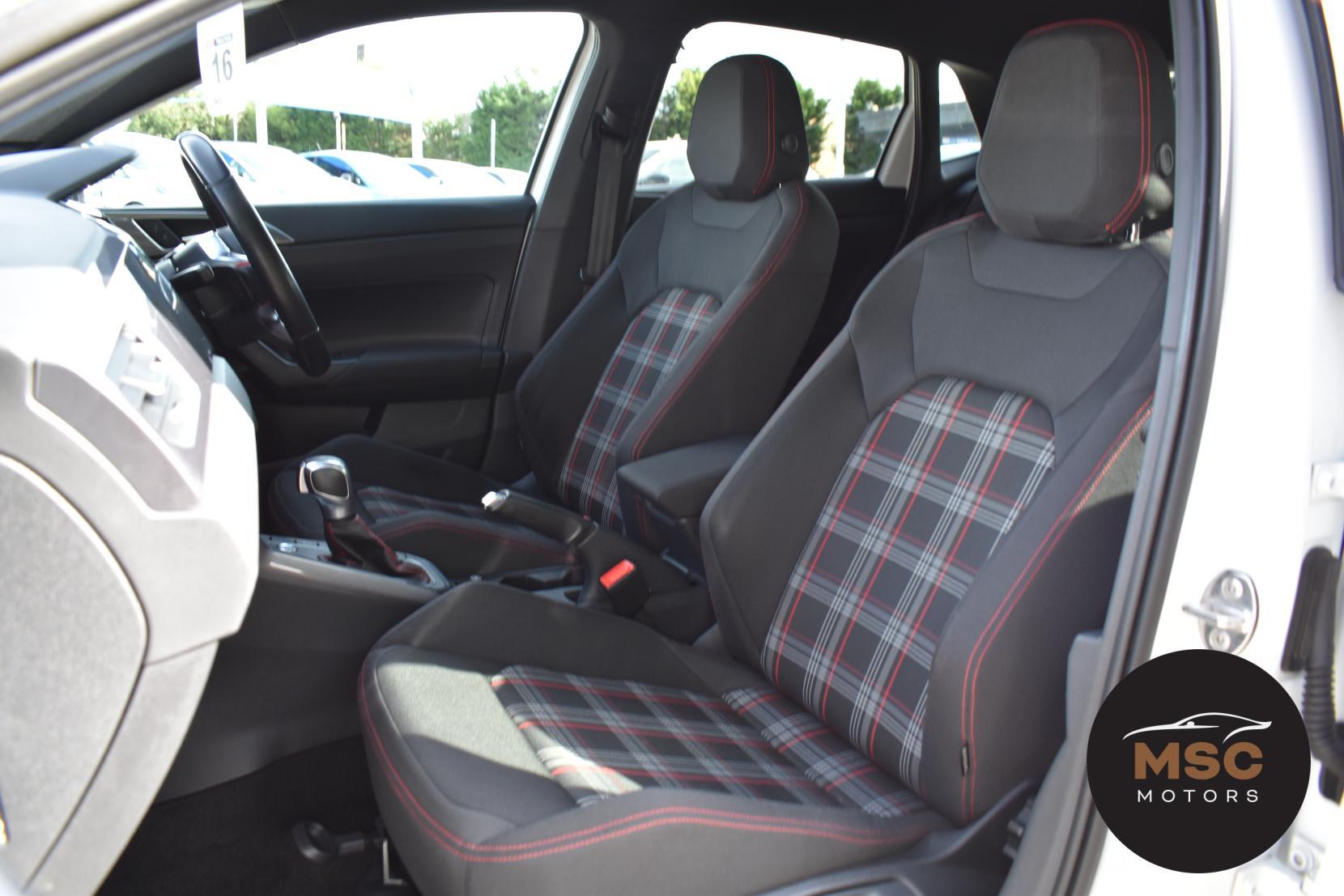 Volkswagen Polo view 33