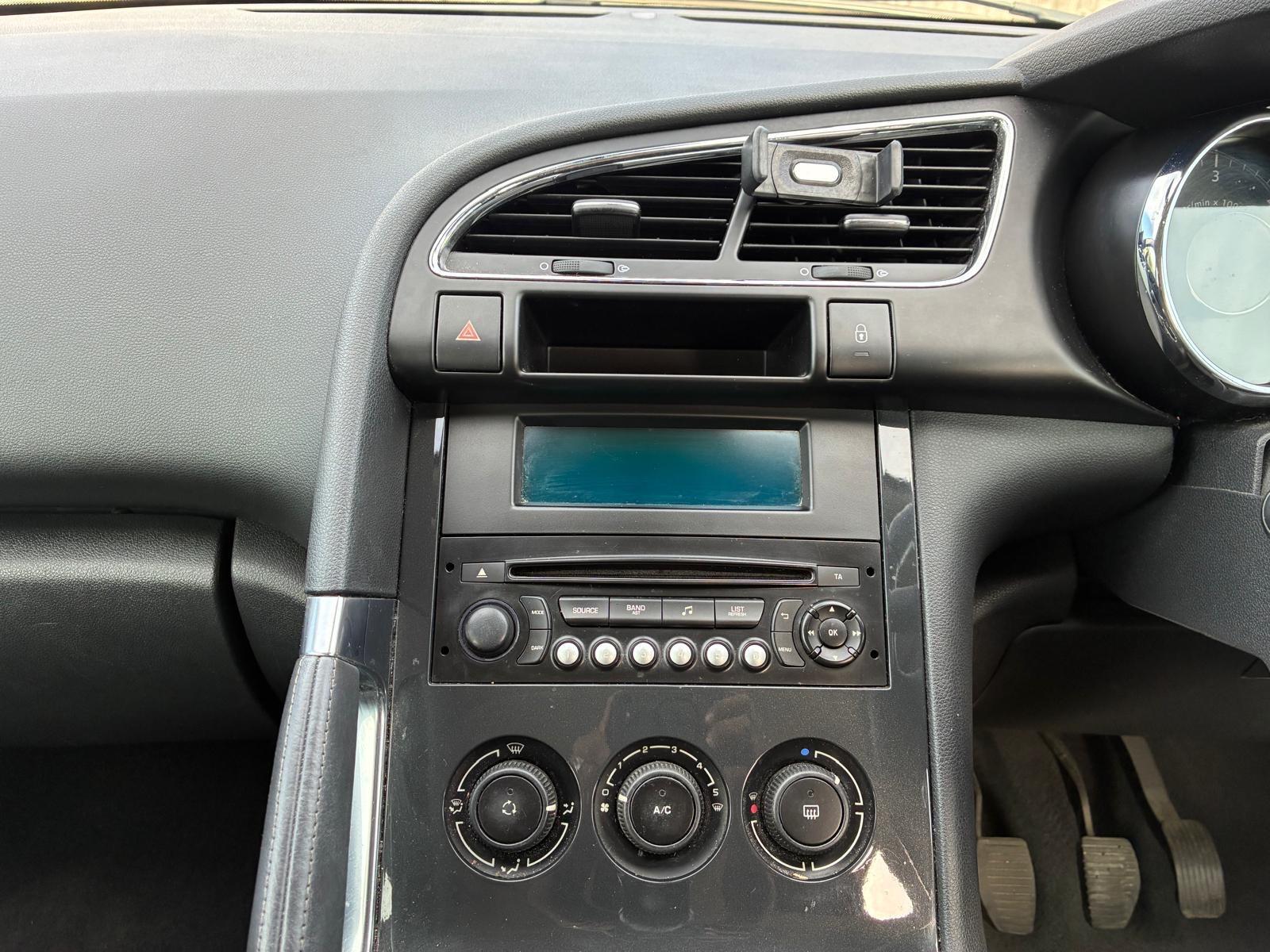 Peugeot 3008 view 19