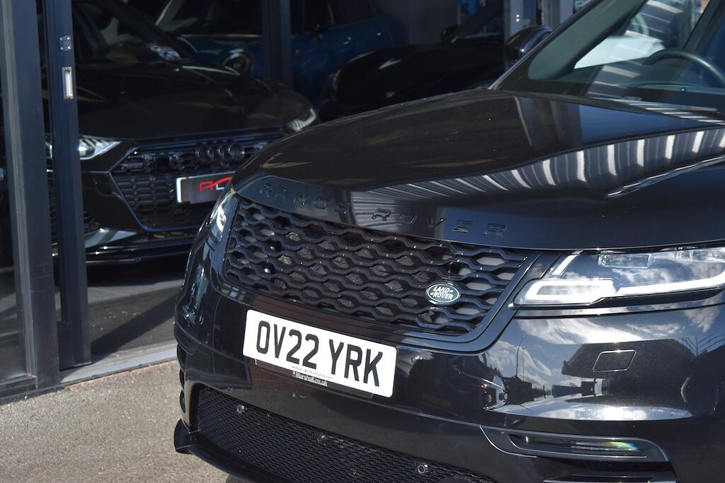 Land Rover Range Rover Velar view 23
