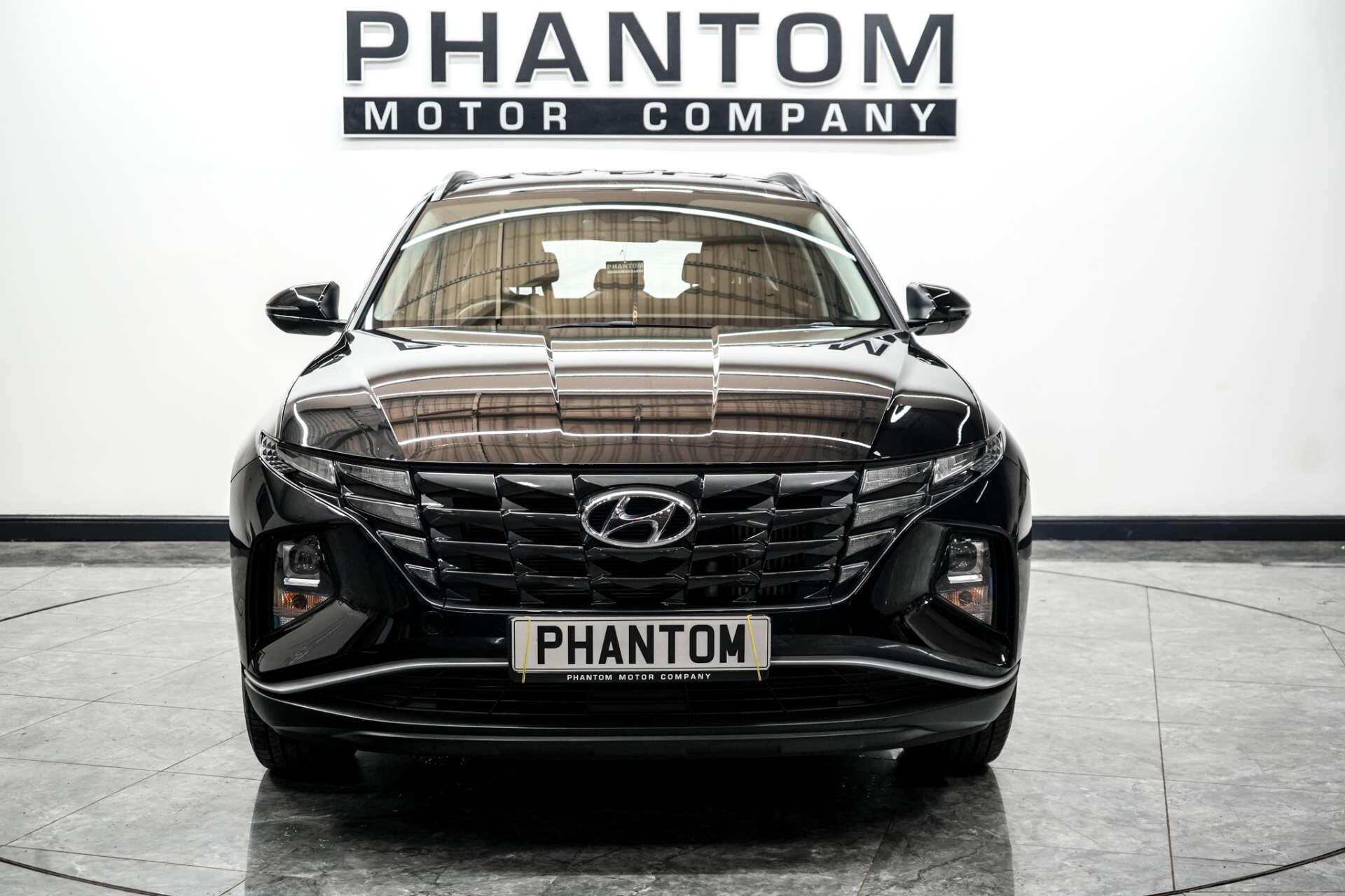 Hyundai Tucson view 2