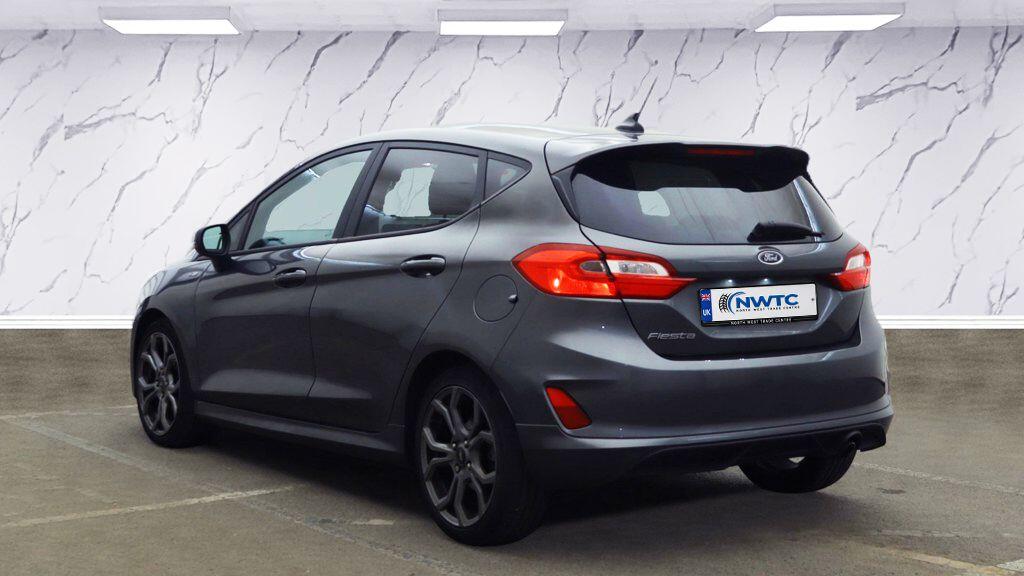 Ford Fiesta view 6
