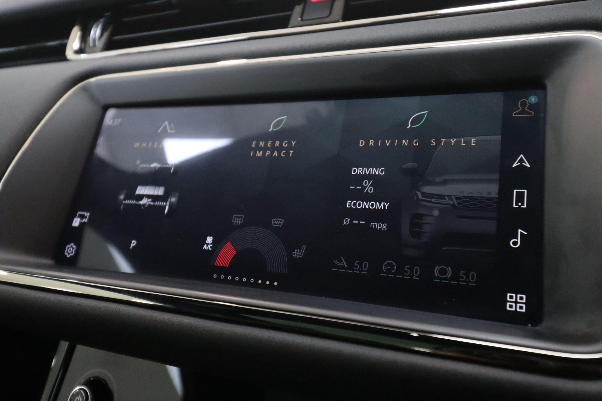 Land Rover Range Rover Evoque view 30