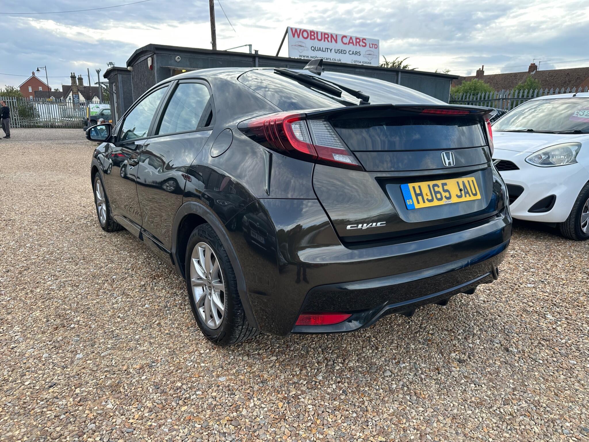 Honda Civic view 11
