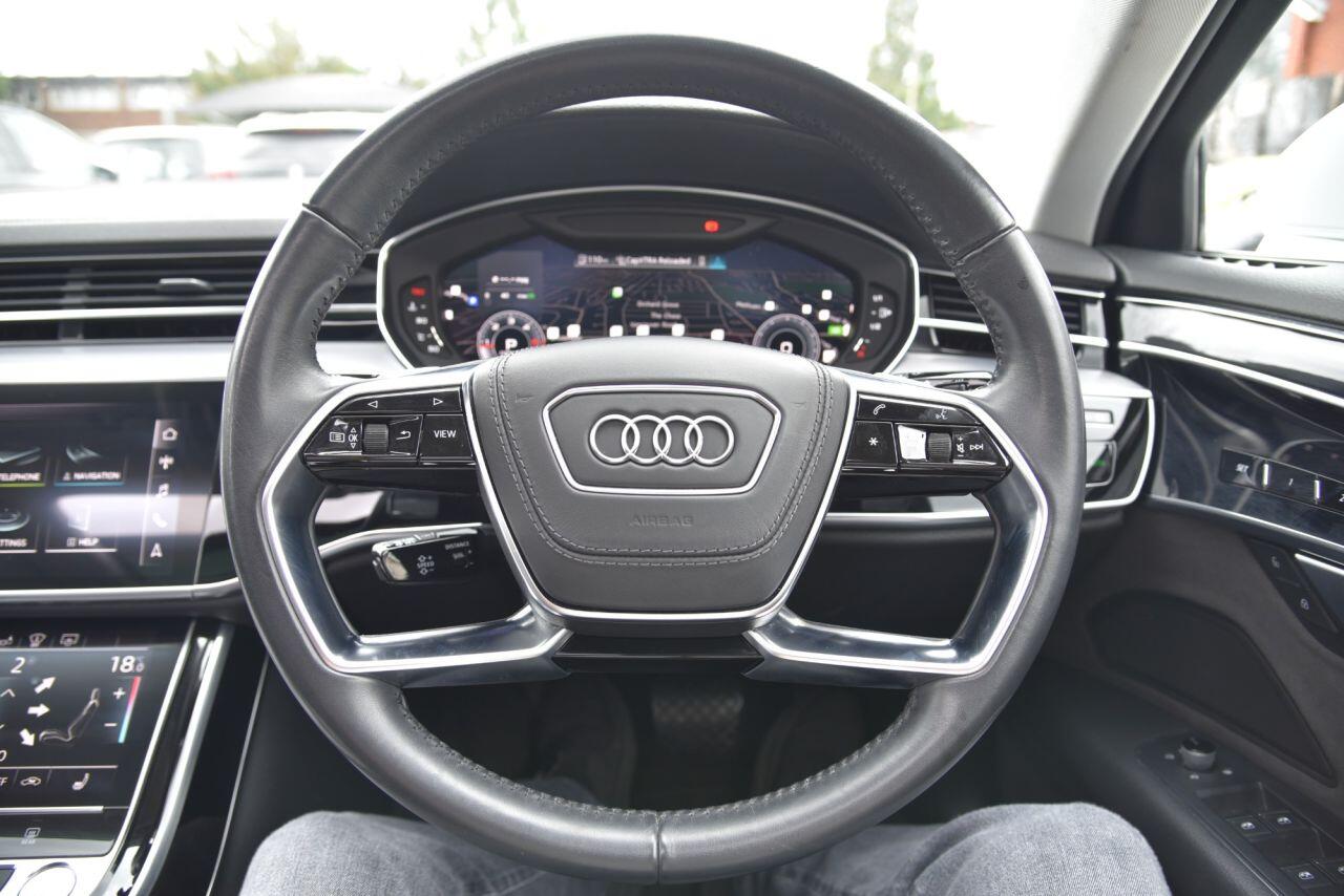 Audi A8 view 29