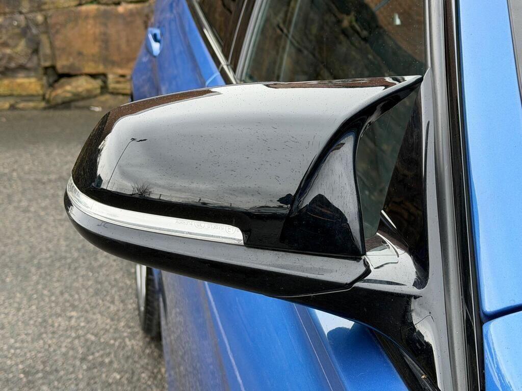 BMW 3 Series view 10