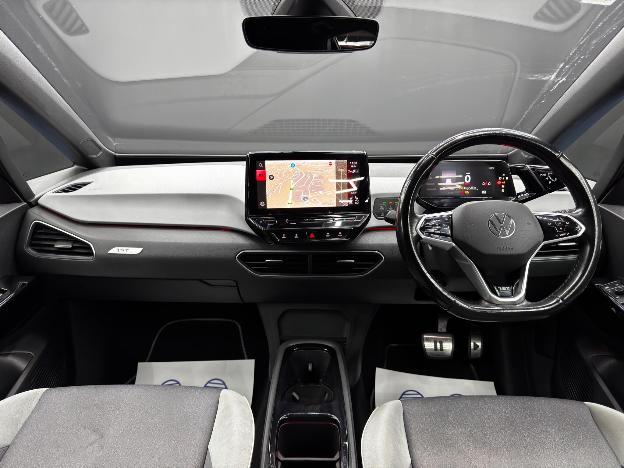 Volkswagen Id.3 view 10