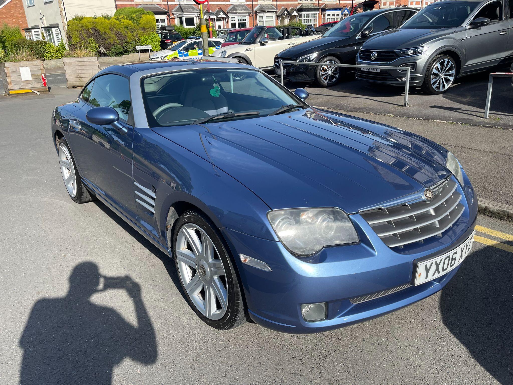 Chrysler Crossfire view 3