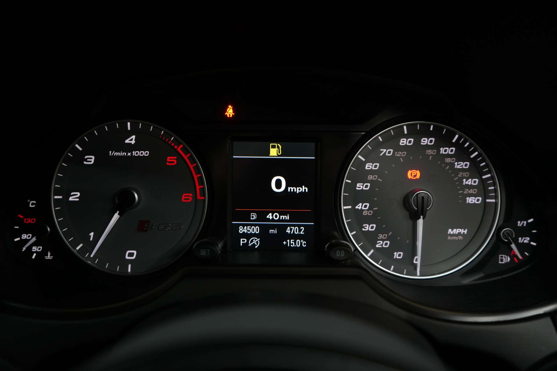 Audi SQ5 view 41