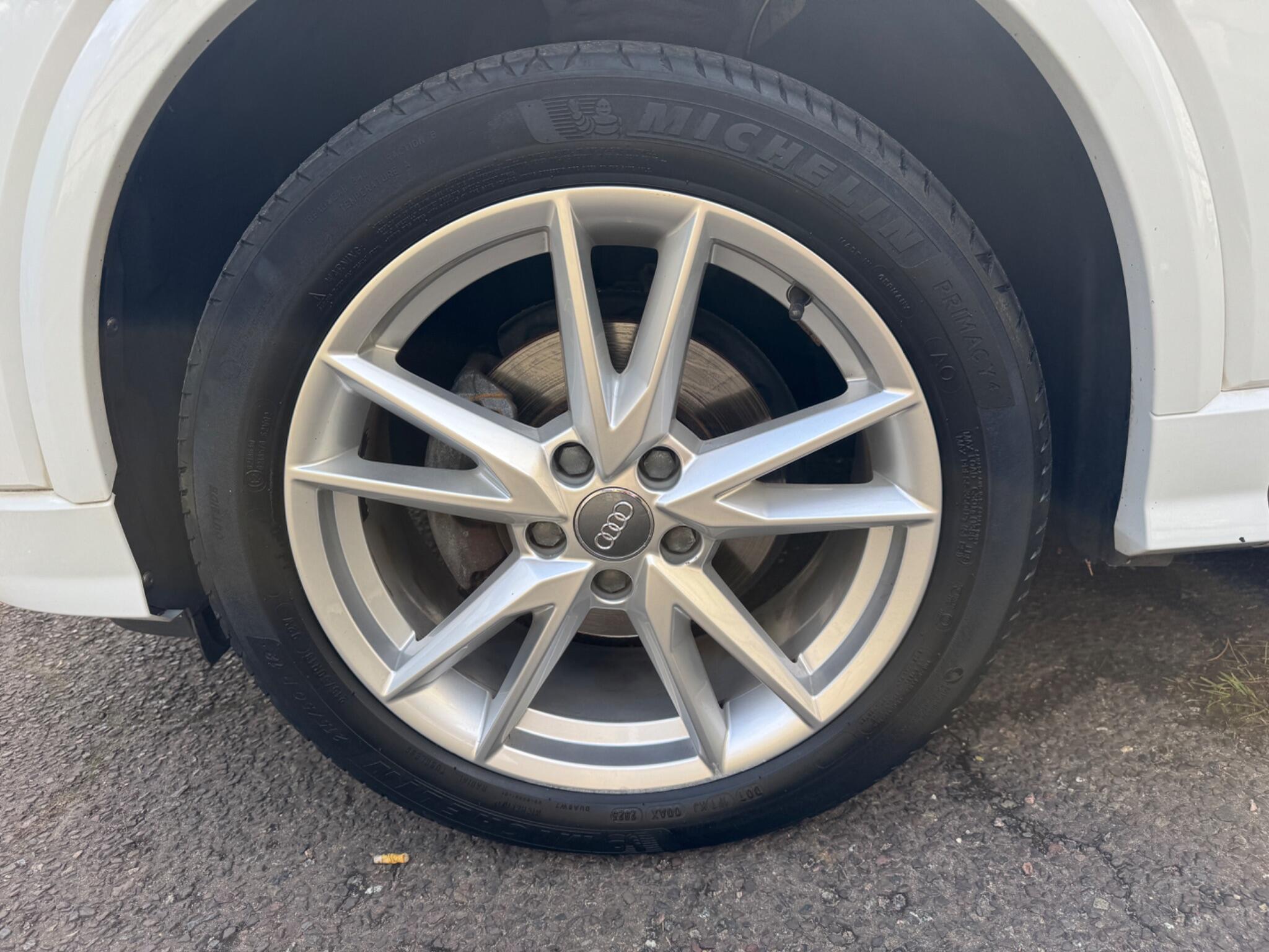 Audi Q2 view 51