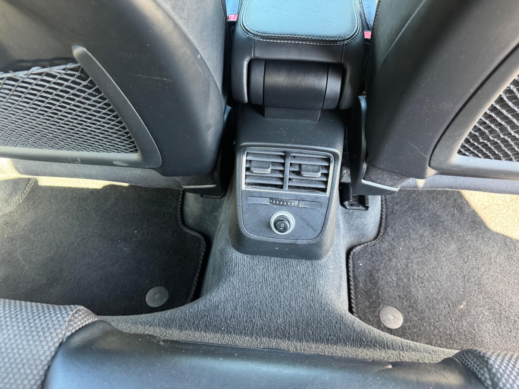 Audi A3 view 32
