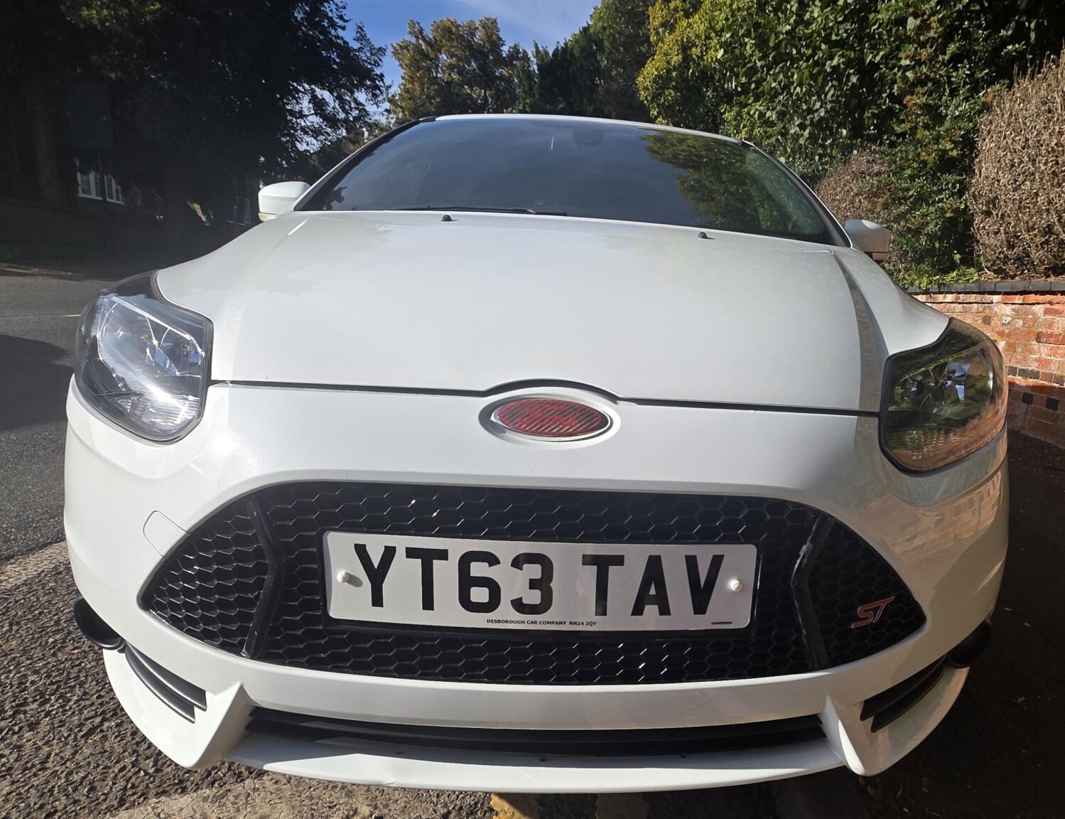 Ford Focus view 12