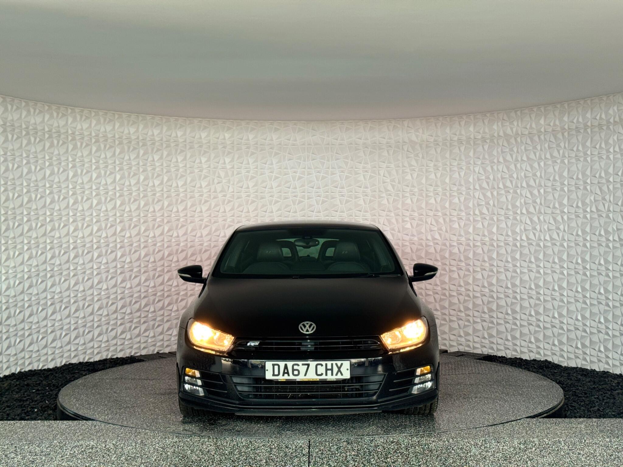 Volkswagen Scirocco view 25