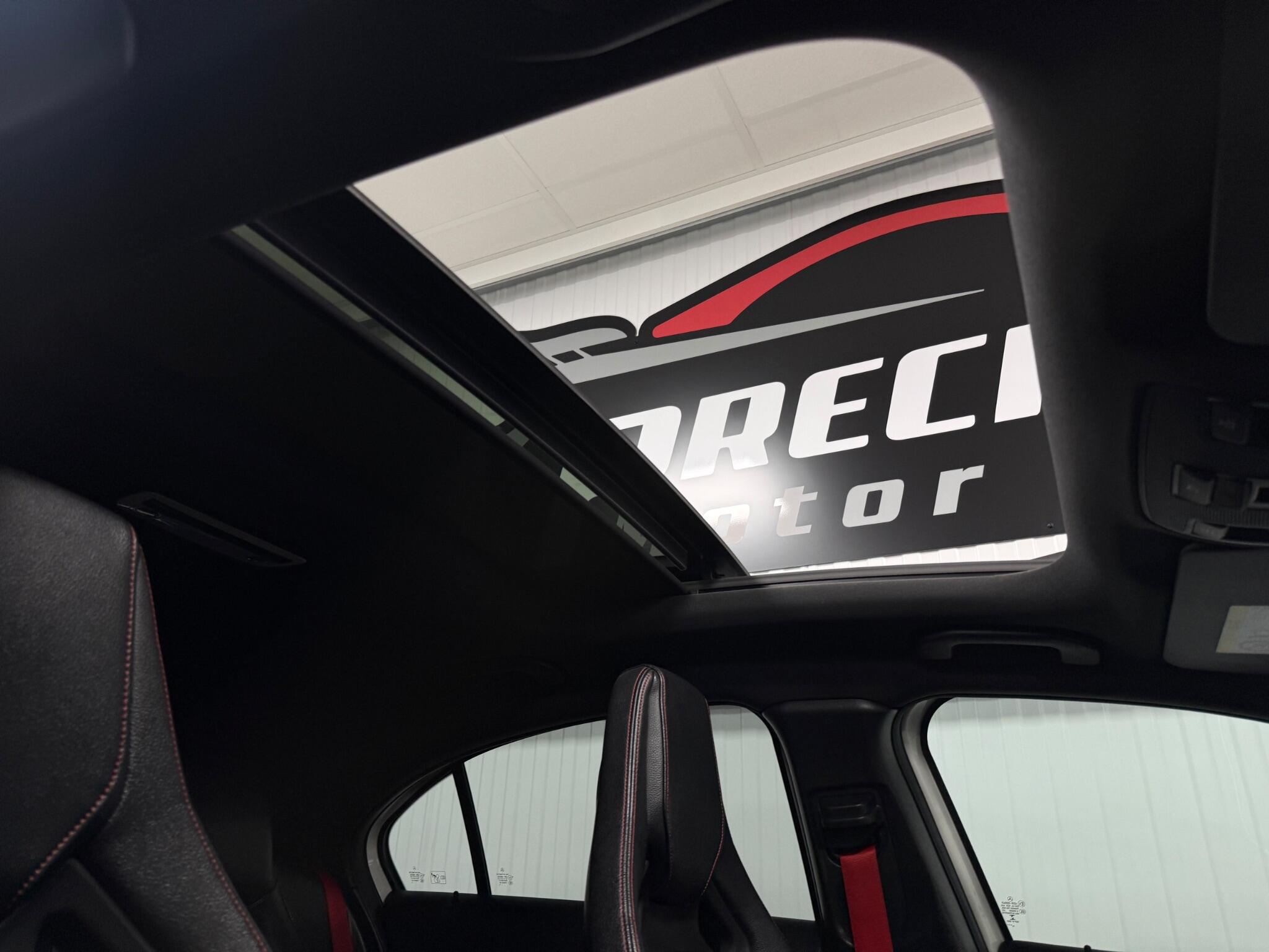 Mercedes-Benz A-Class view 23