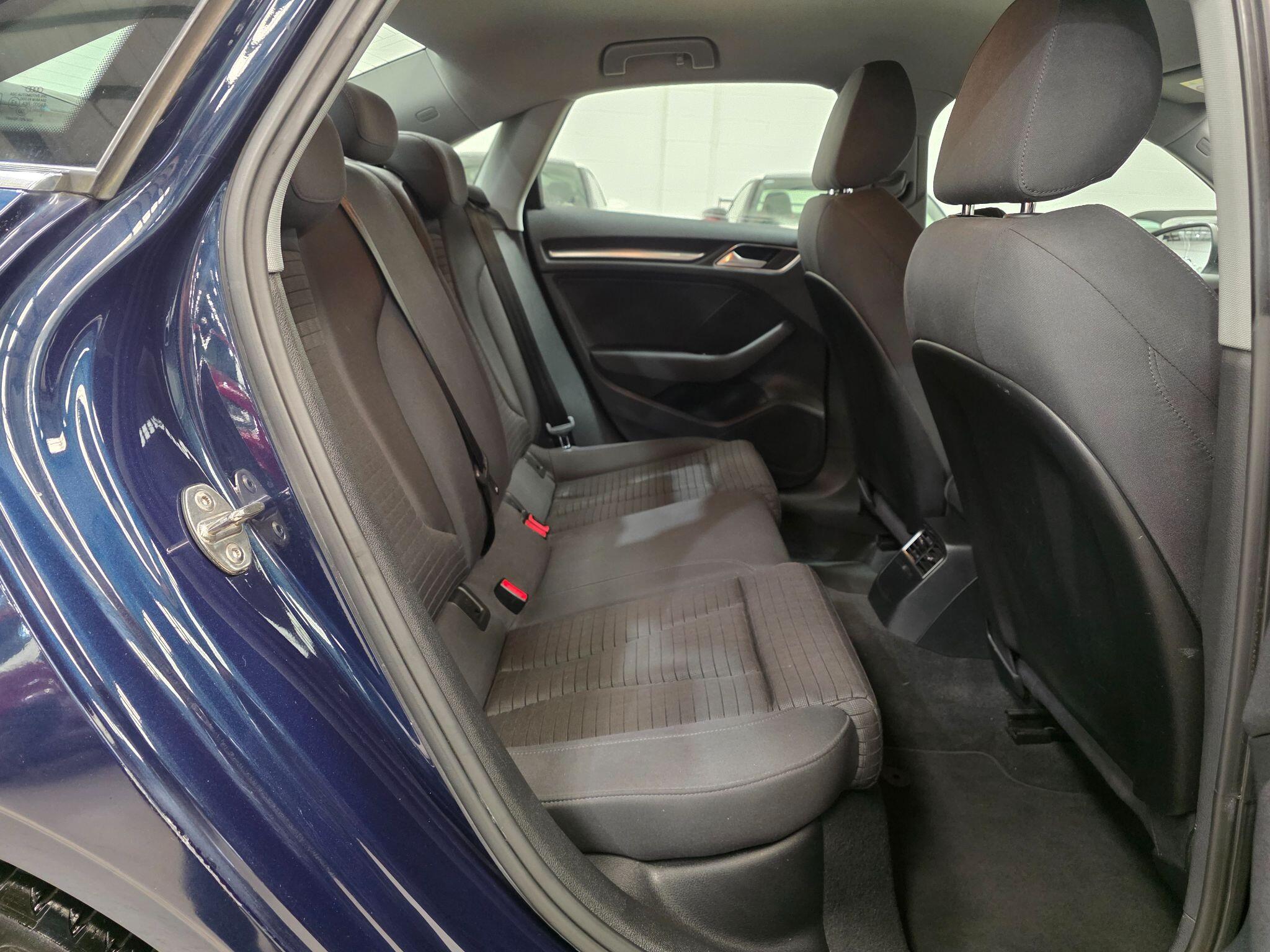 Audi A3 view 22