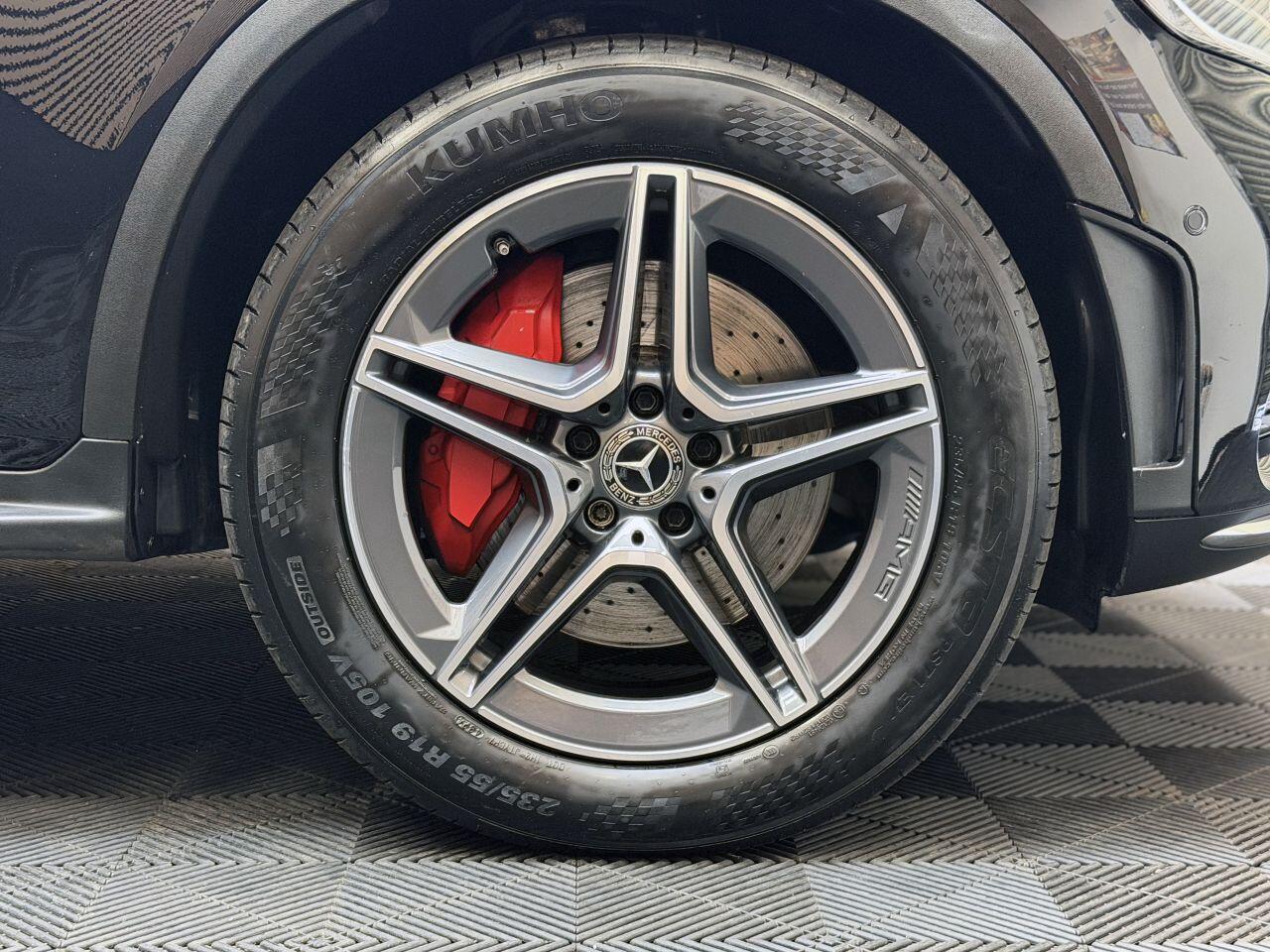Mercedes-Benz GLC view 10