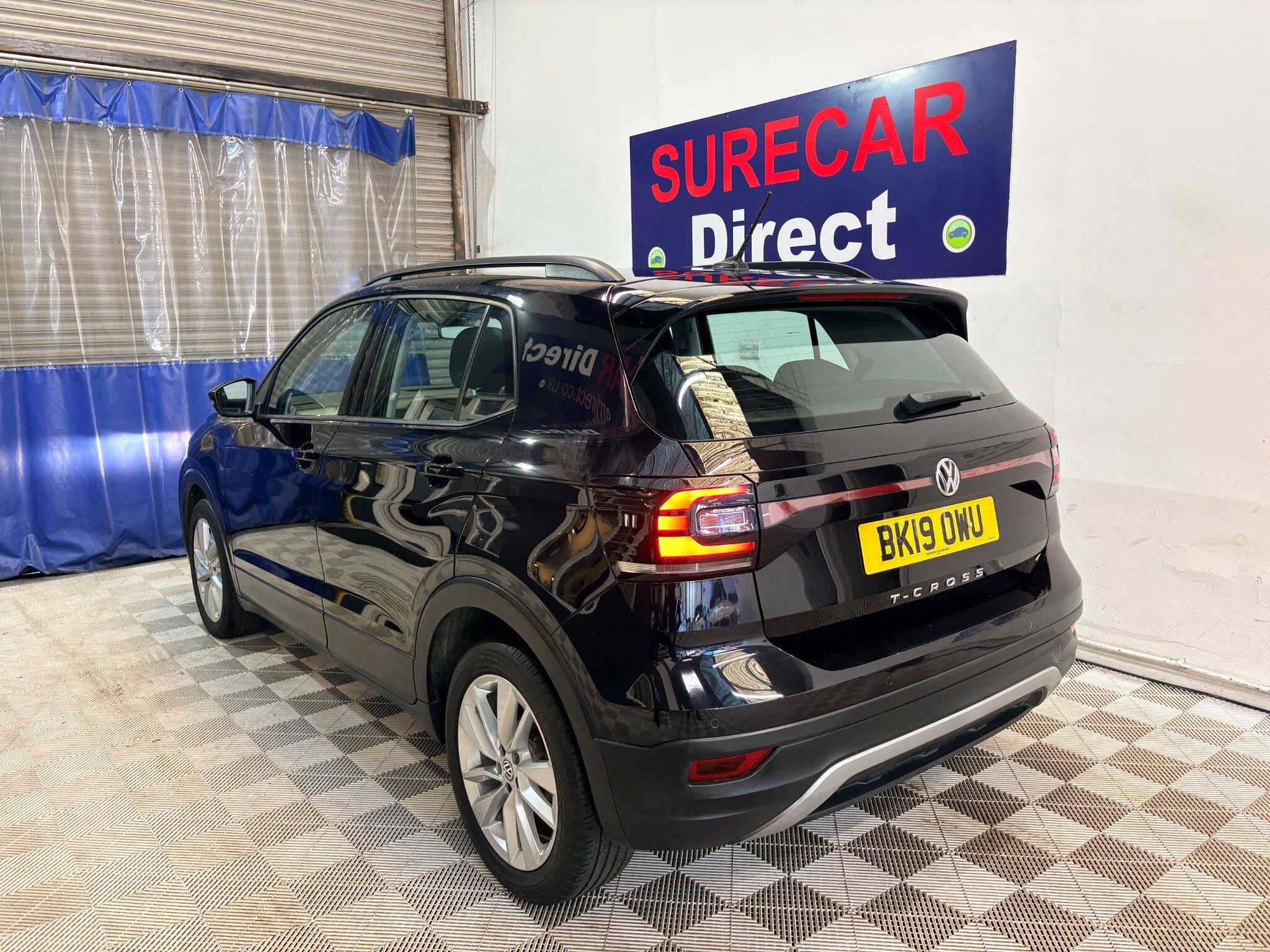 Volkswagen T-Cross view 14