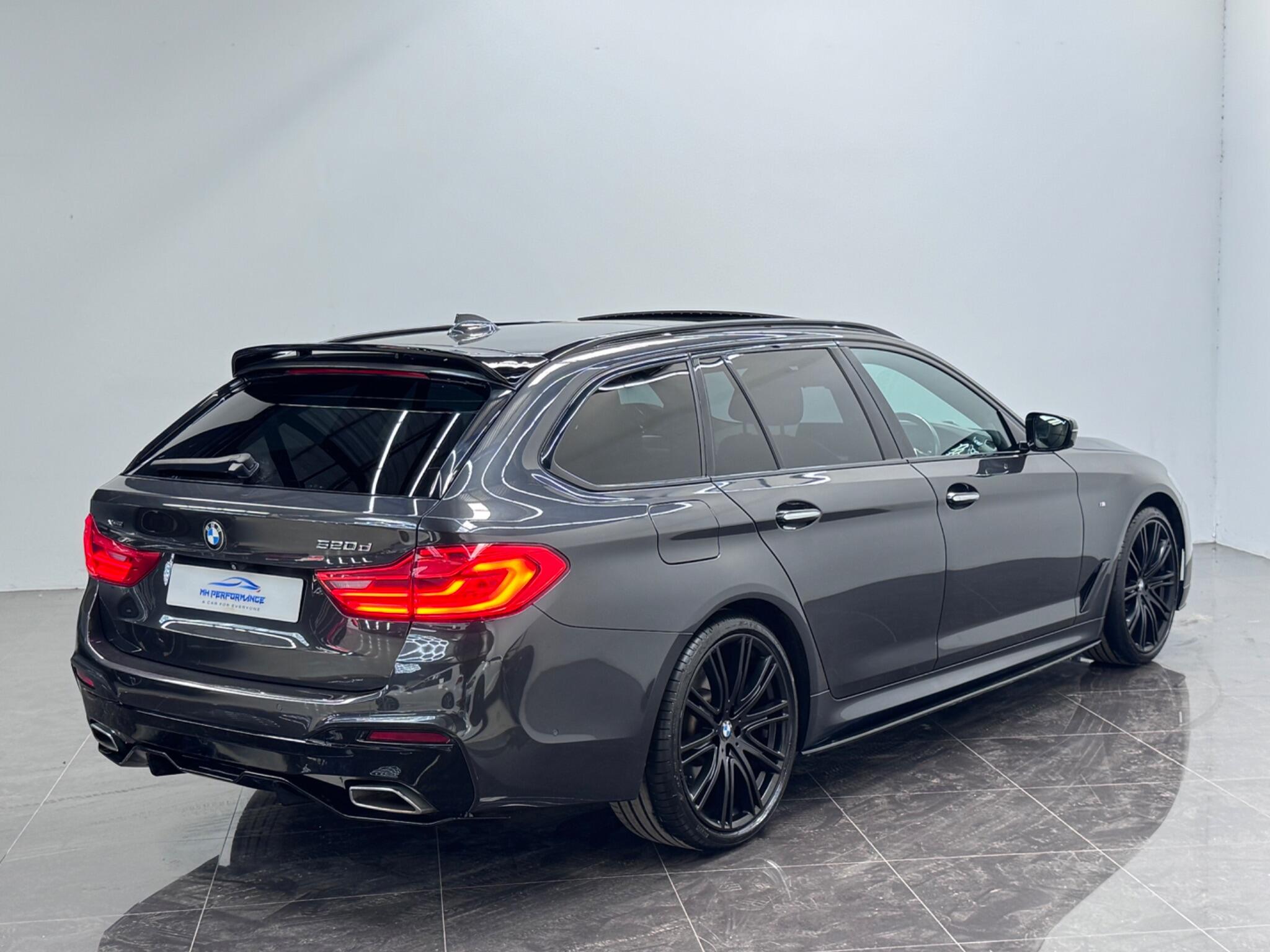 BMW 5 Series view 73