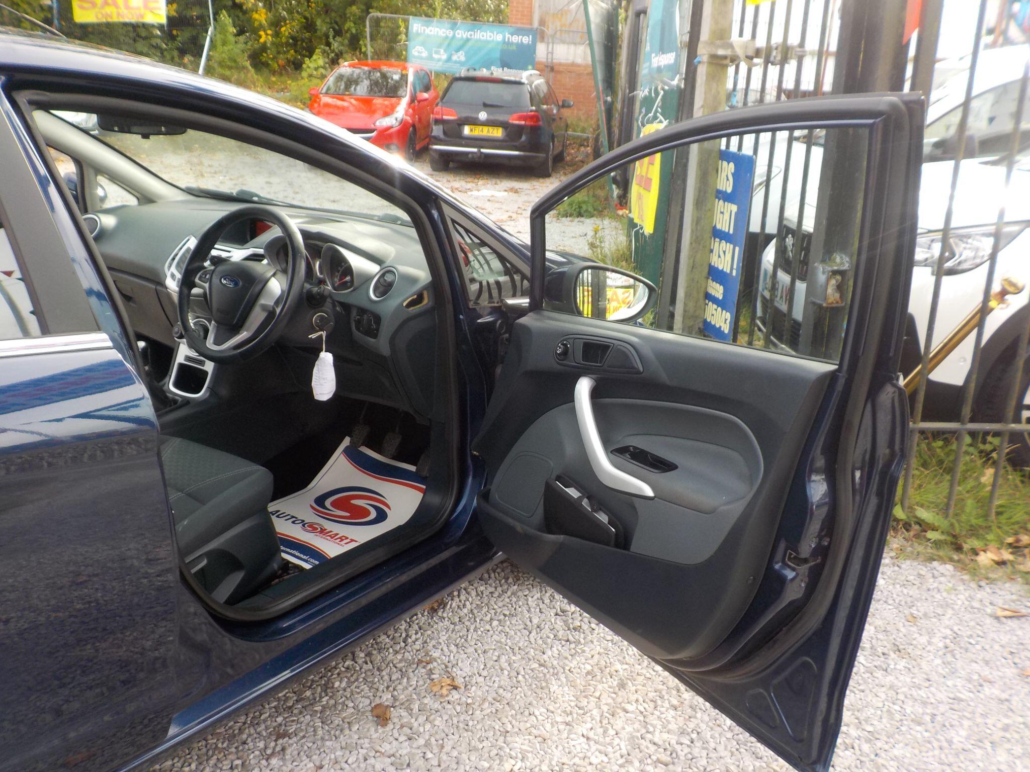 Ford Fiesta 1.4 Zetec 5dr