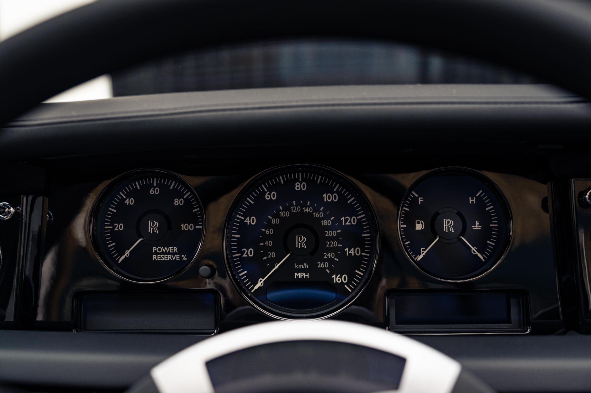 Rolls-Royce Phantom view 48