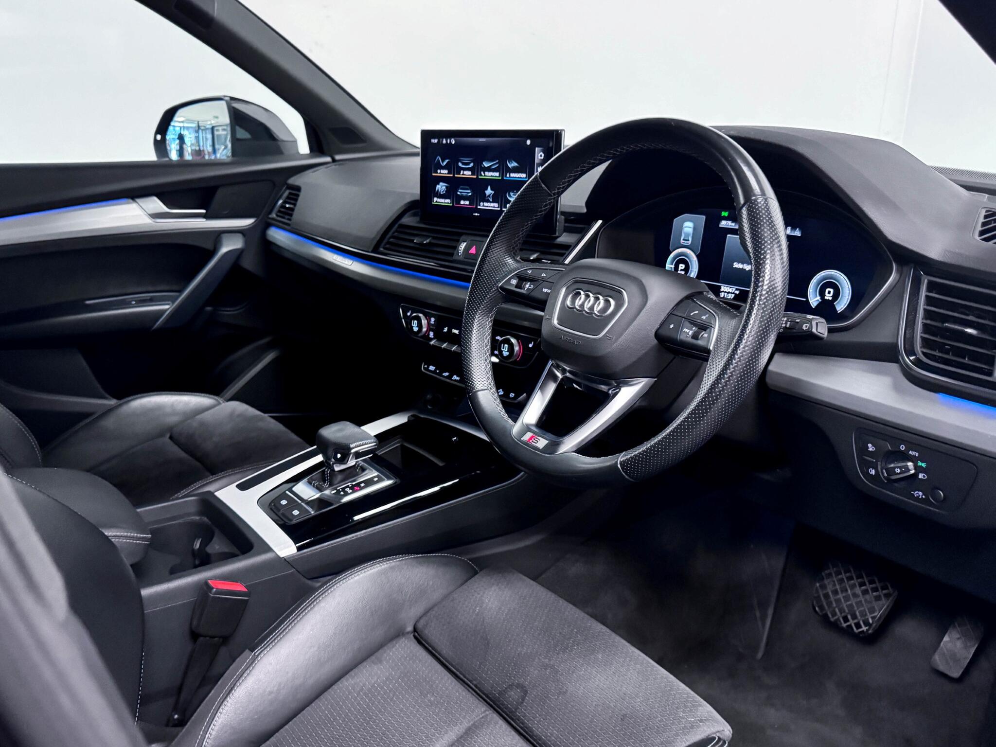 Audi Q5 view 27