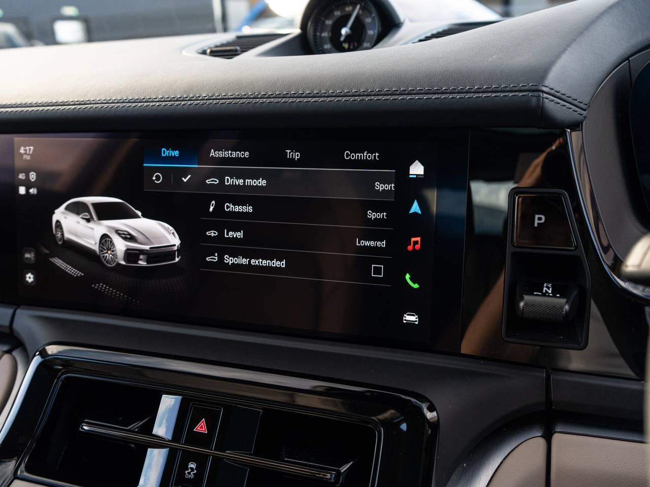Porsche Panamera view 34